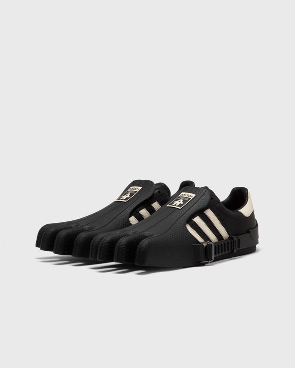 Adidas x AVAVAV WMNS SUPERFINGER SUPERST Black | BSTN Store