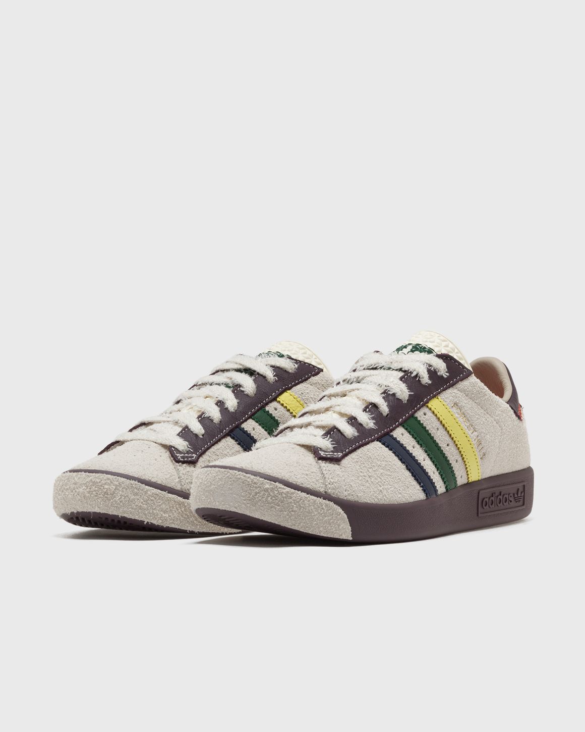 驚きの価格が実現！ HILLS FOREST DEAD BRAIN x Adidas Beige Store BSTN | テープ・マスキングテープ