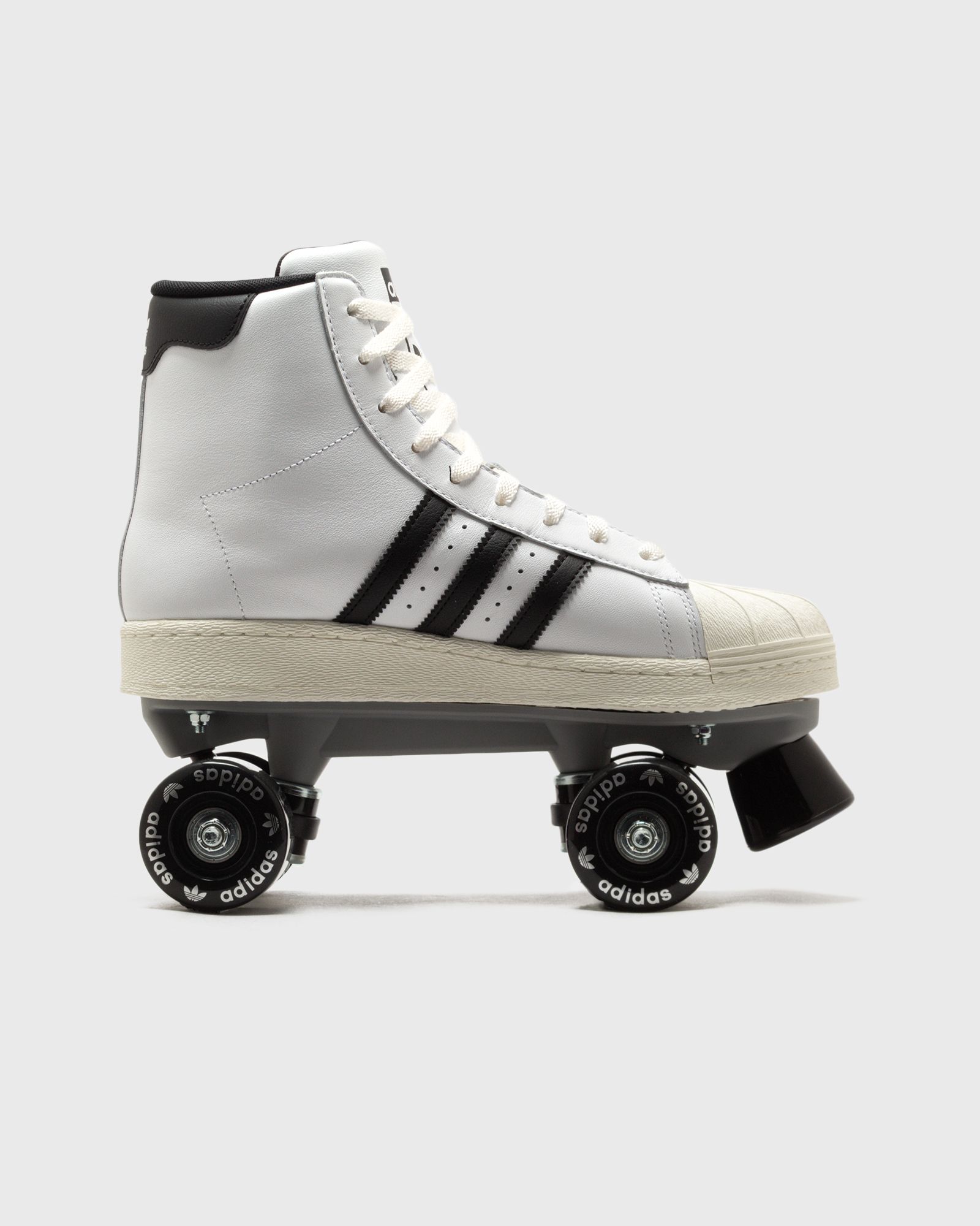 SUPERSTAR 82 SKATE