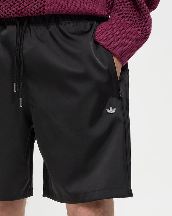 PREMIUM SHORTS
