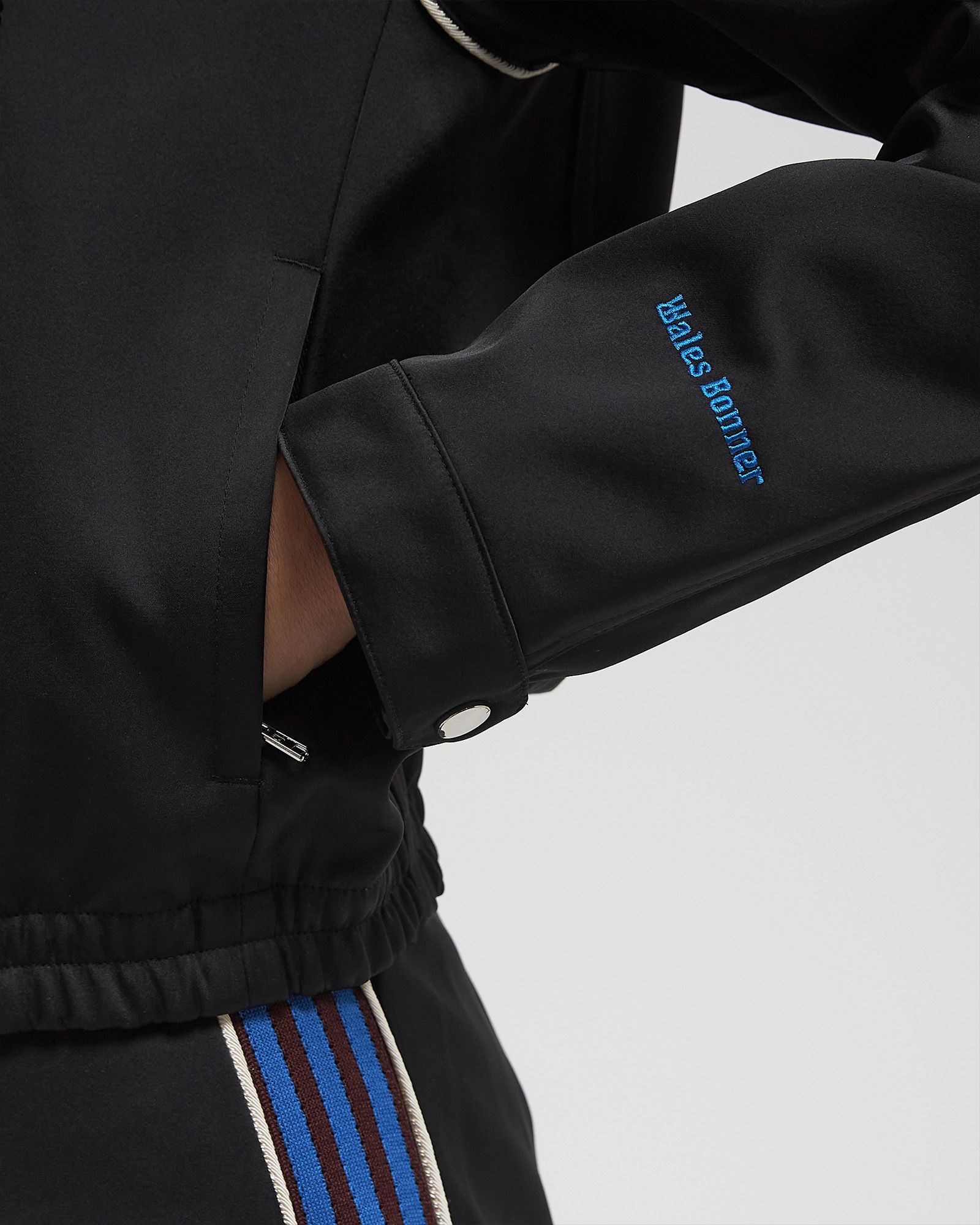 X WALES BONNER WMNS SATIN HOODY