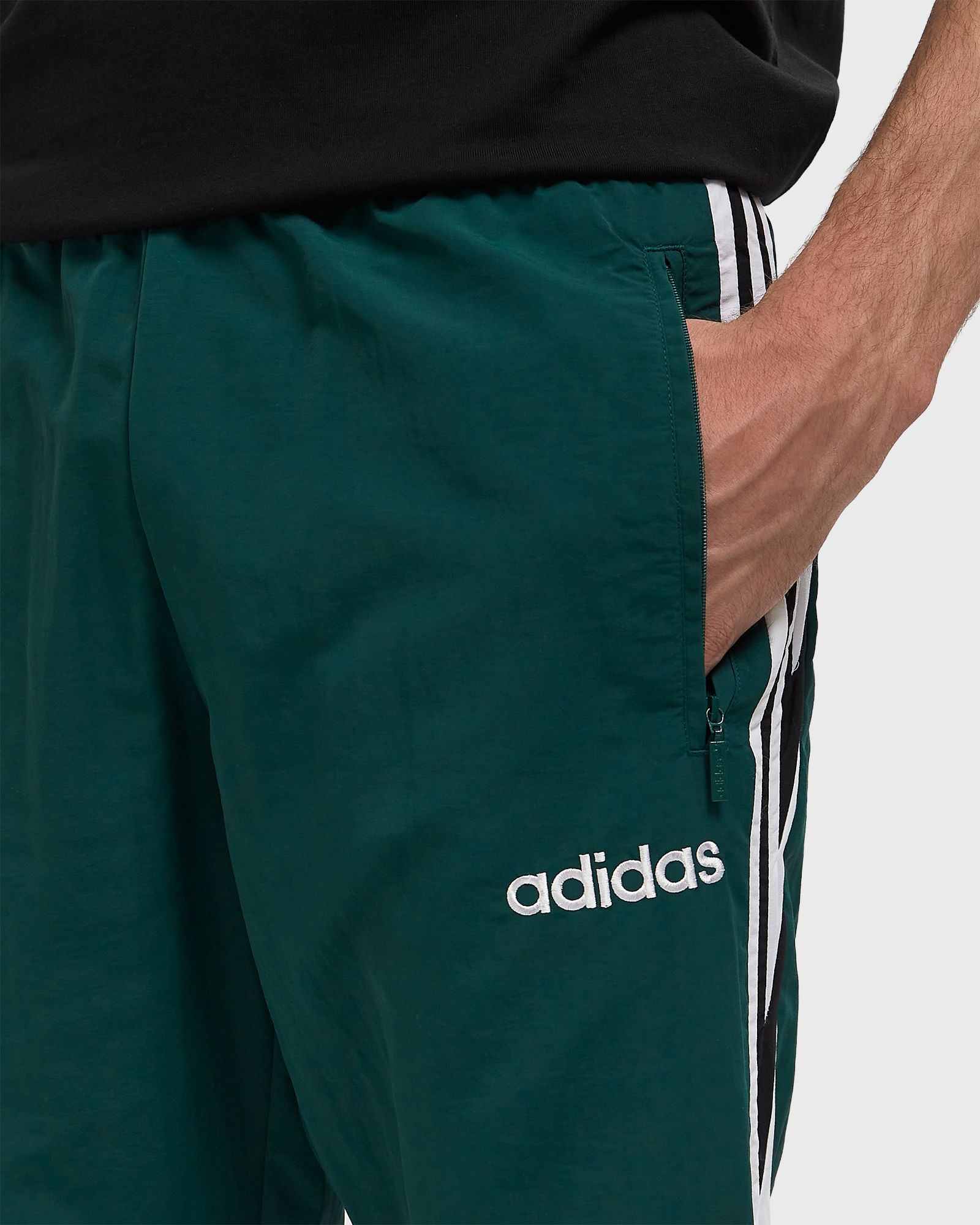 TRACK PANT