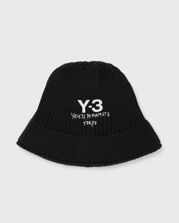 KNITTED HAT