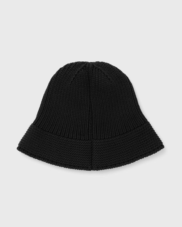 KNITTED HAT
