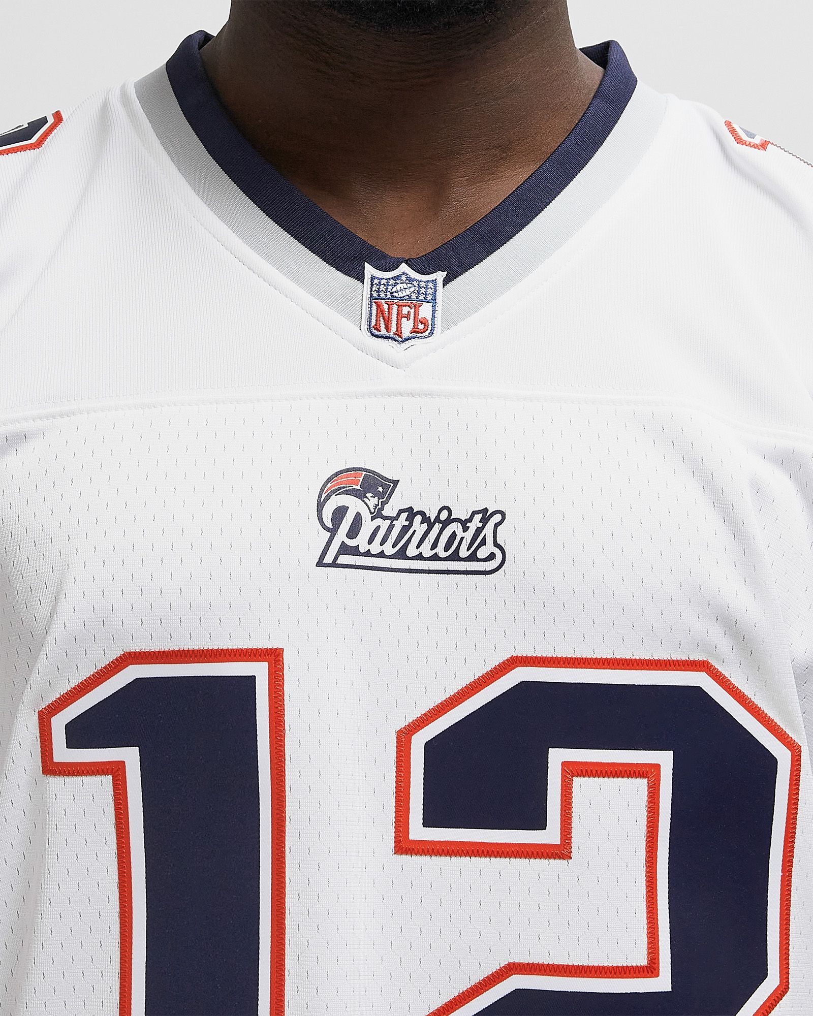 NFL WHITE JERSEY NEW ENGLAND PATRIOTS 2000 TOM BRADY #12