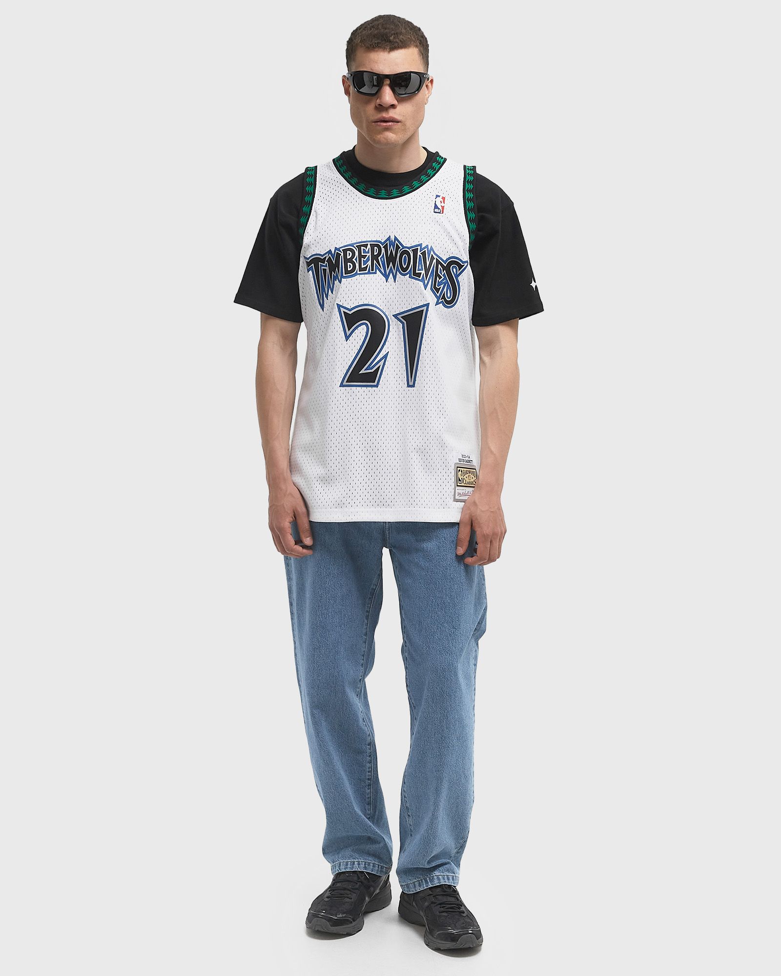 NBA WHITE JERSEY MINNESOTA TIMBERWOLVES 2003 KEVIN GARNETT #21