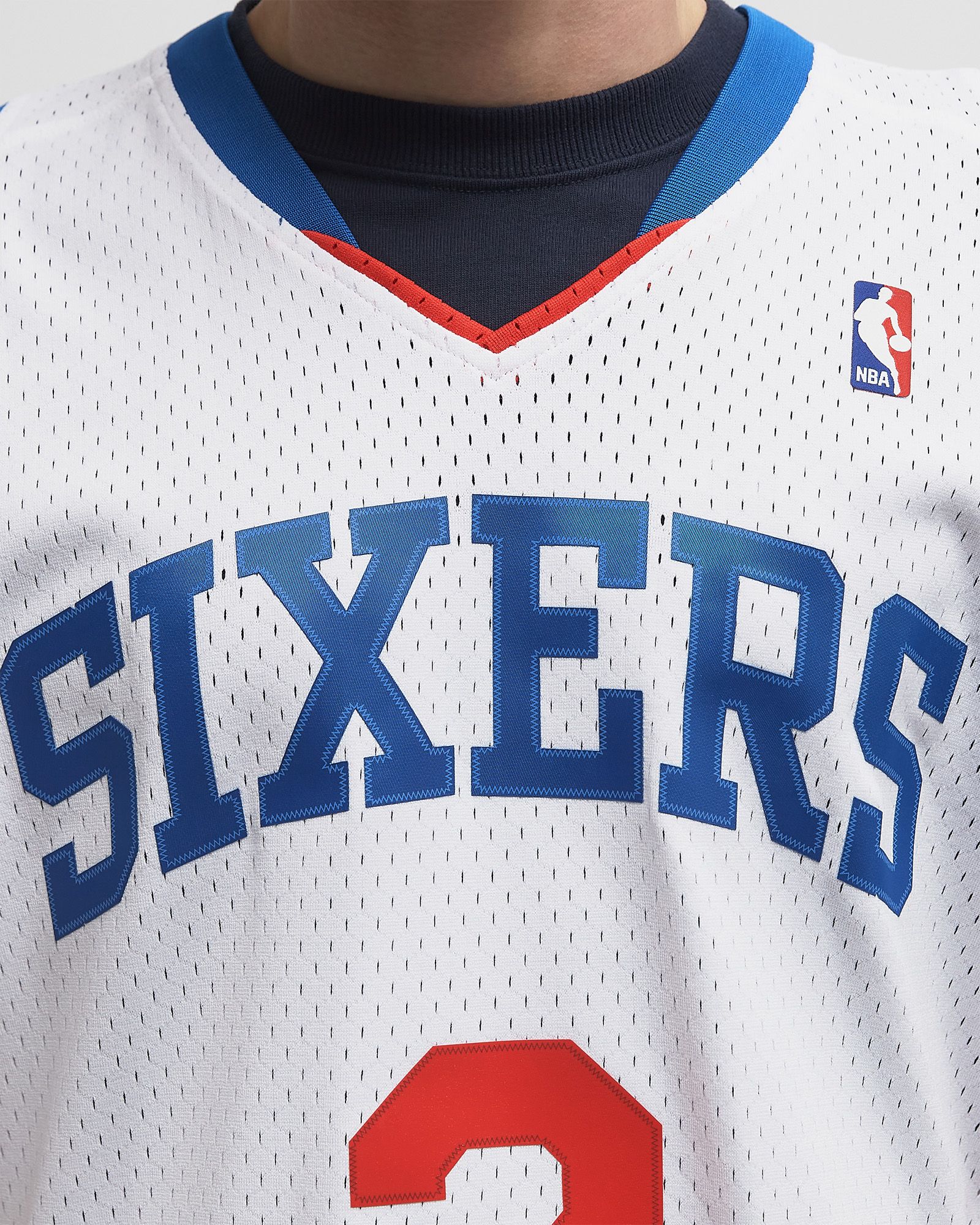 NBA WHITE JERSEY PHILADELPHIA 76ERS 2009 ALLEN IVERSON #3