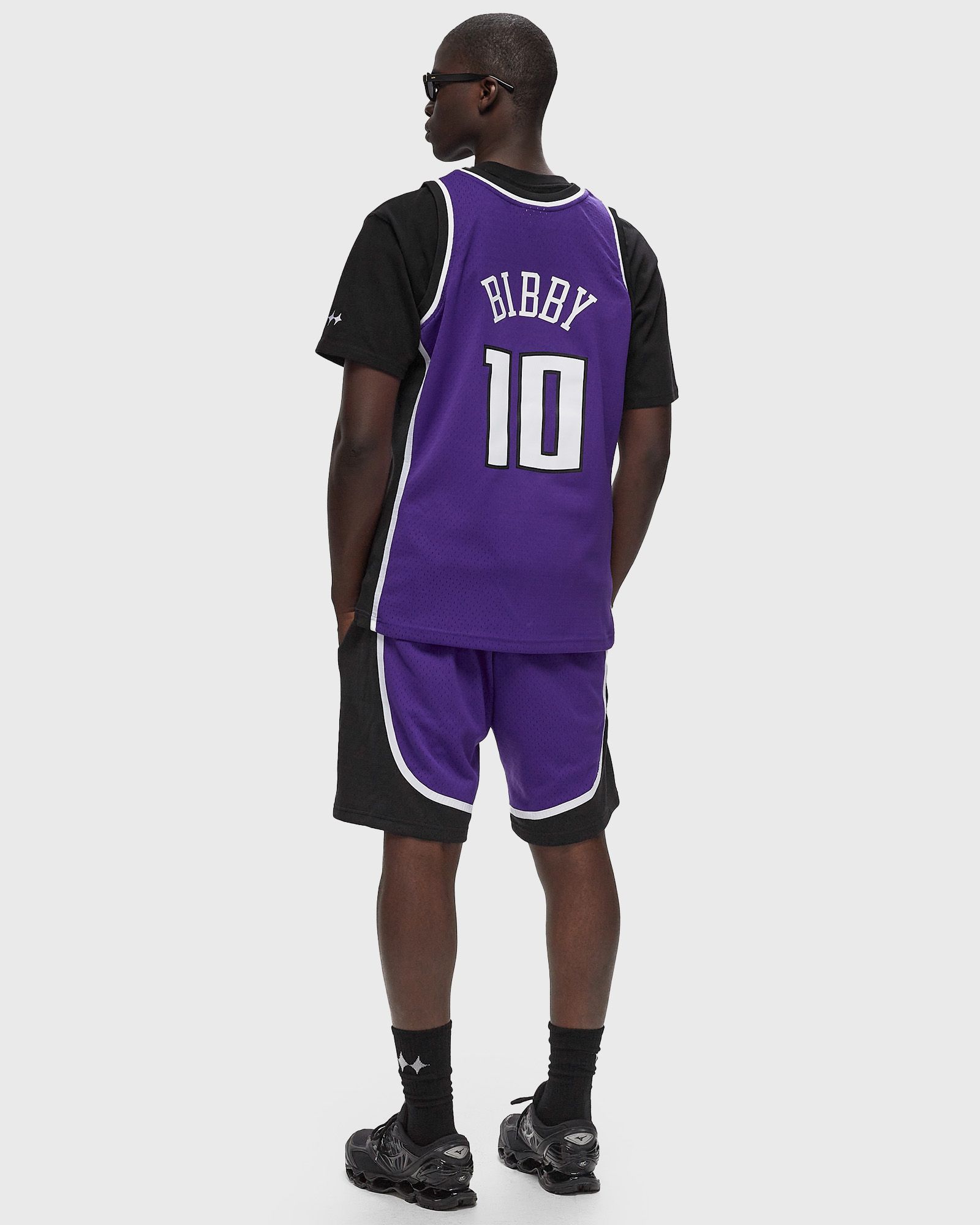 NBA DARK JERSEY KINGS 2002 MIKE BIBBY #10