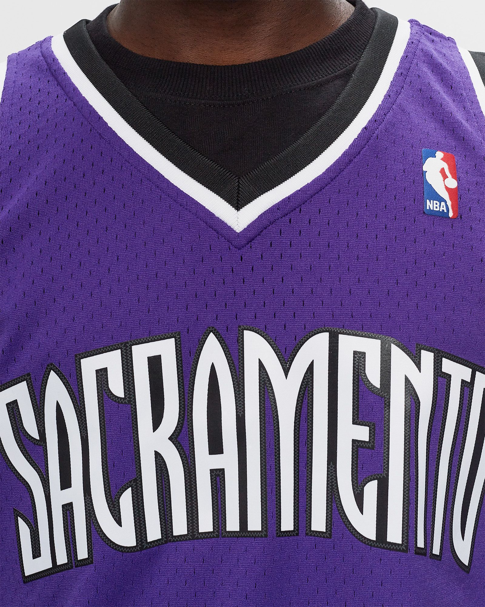 NBA DARK JERSEY KINGS 2002 PEJA STOJAKOVIC #16