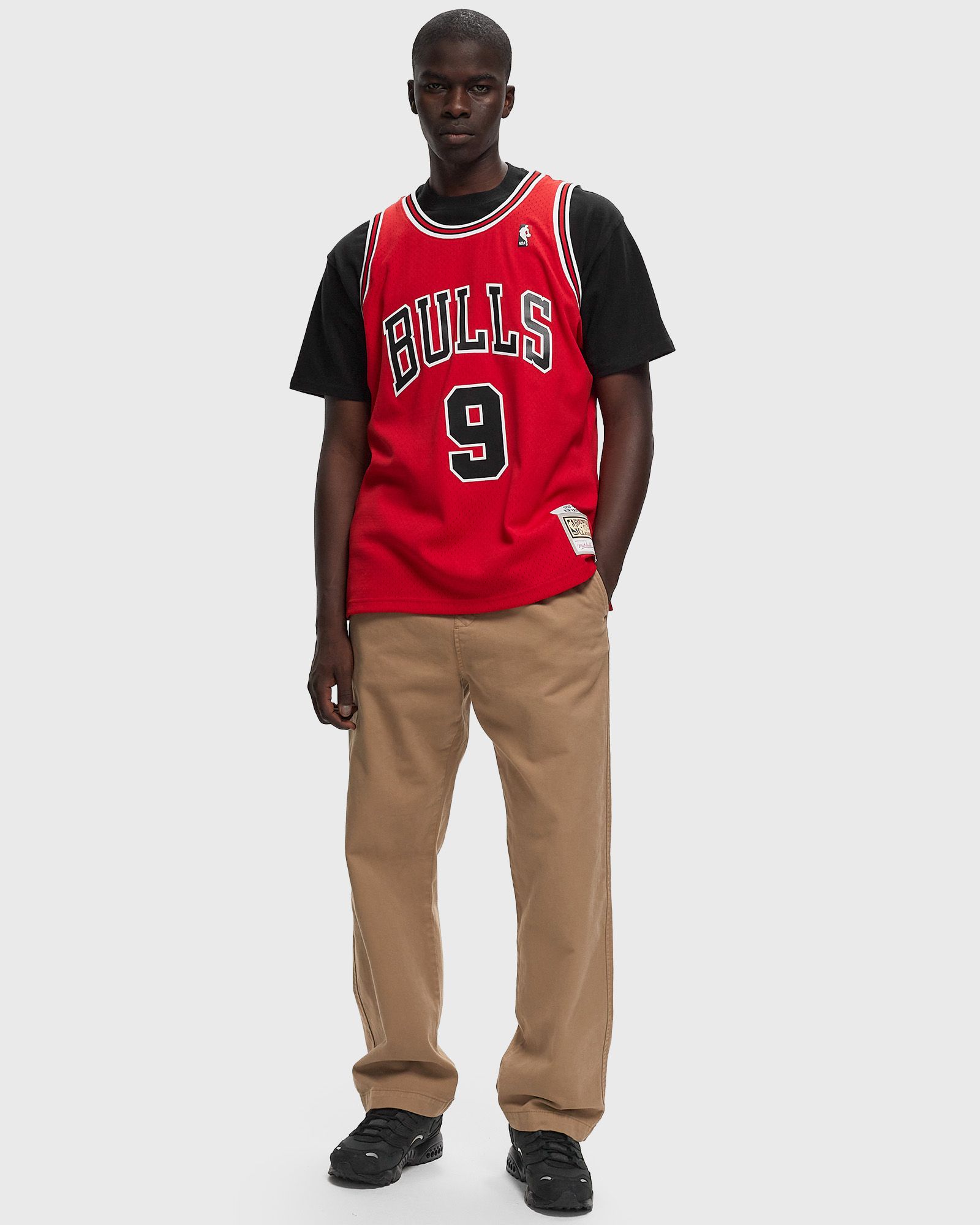 NBA DARK JERSEY BULLS 1997 RON HARPER #9