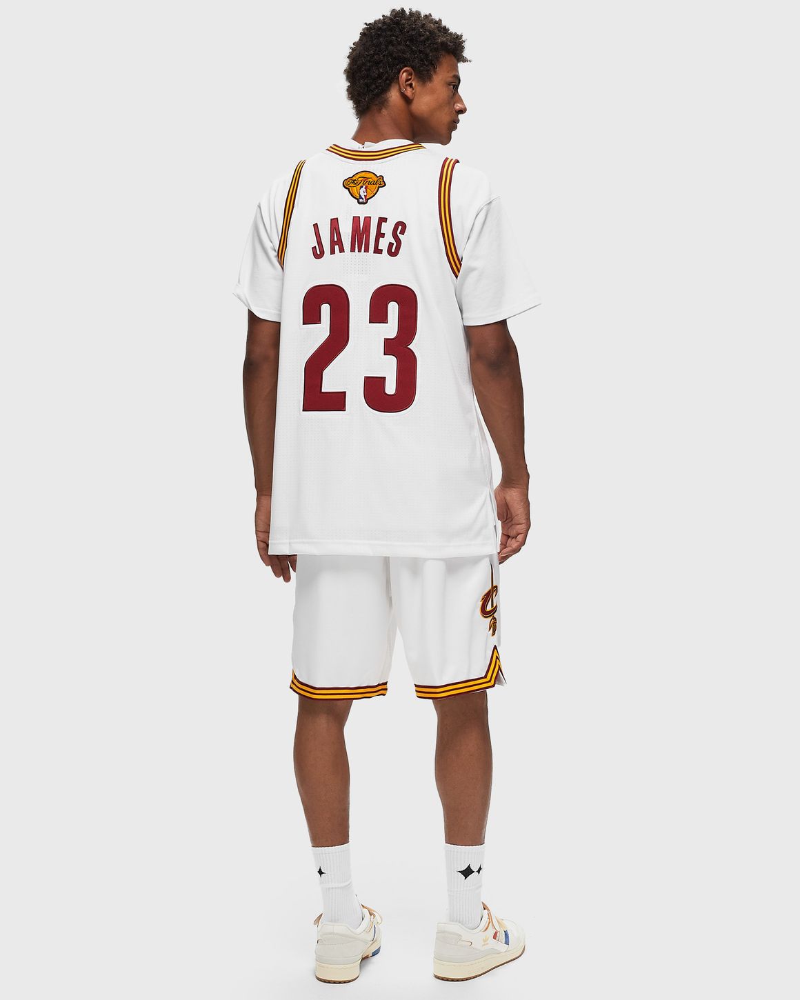 Mitchell Ness NBA AUTHENTIC JERSEY CLEVELAND CAVALIERS WHITE 2015 LEBRON JAMES 23 White Cheap Parallax Jordan Outlet