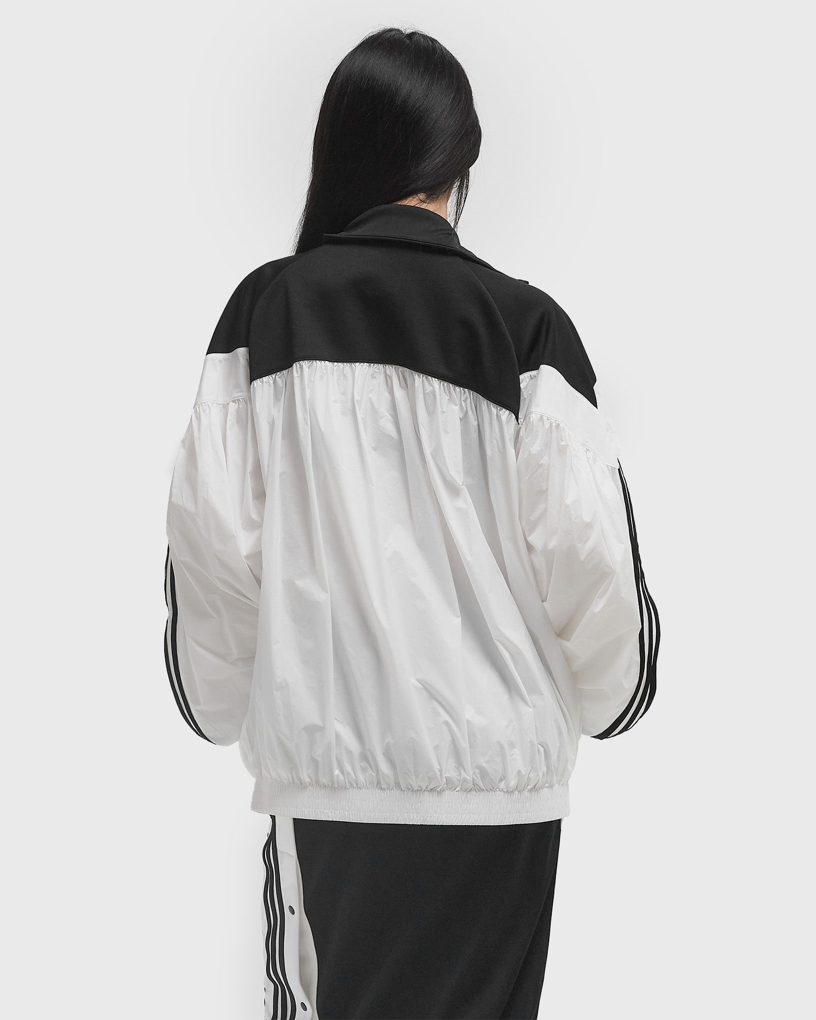 WMNS TRACKTOP