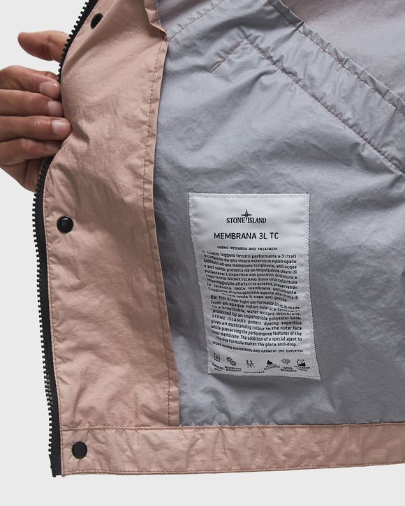 BREATHABLE WATER-RESISTANT HOODED JACKET