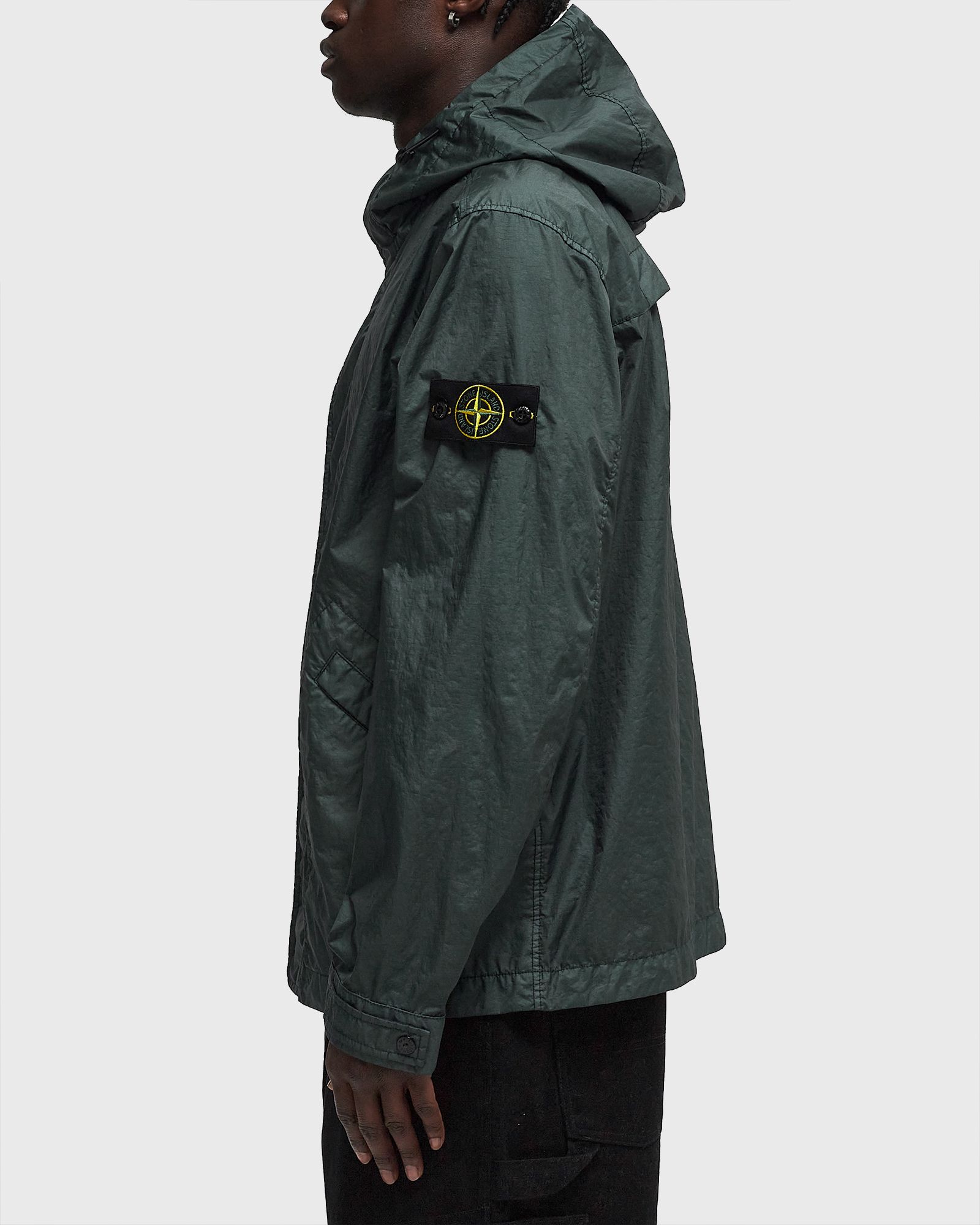 BREATHABLE WATER-RESISTANT HOODED JACKET