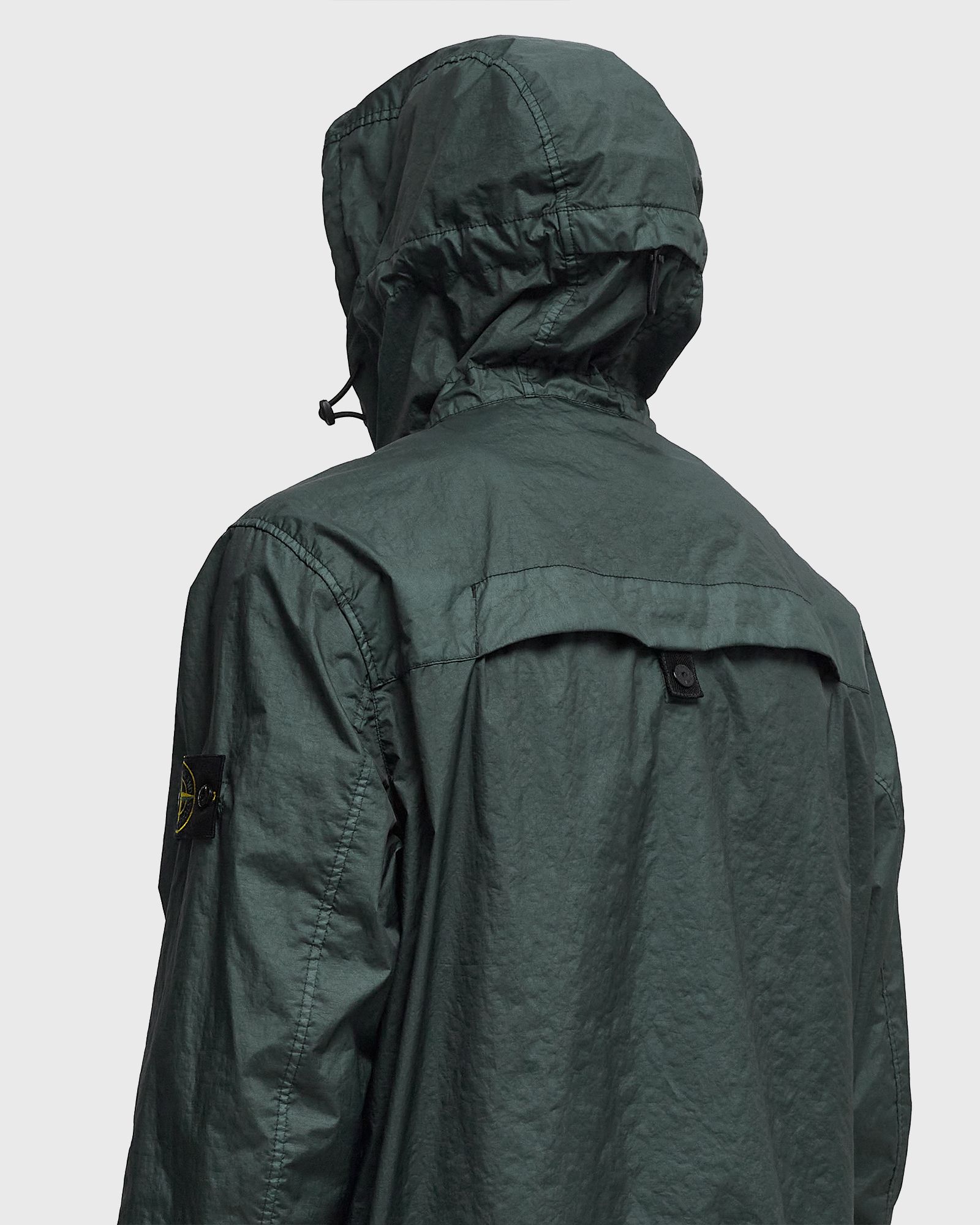 BREATHABLE WATER-RESISTANT HOODED JACKET