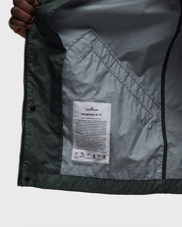 BREATHABLE WATER-RESISTANT HOODED JACKET