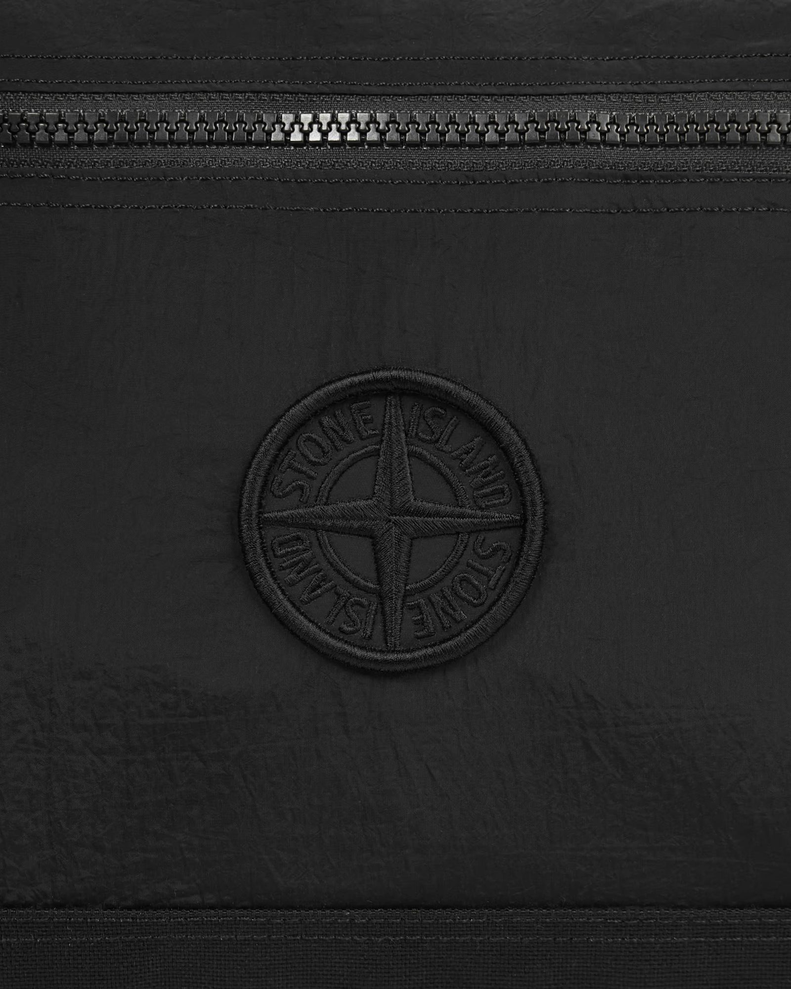 NYLON METAL IN ECONYL PADDED LAPTOP CASE