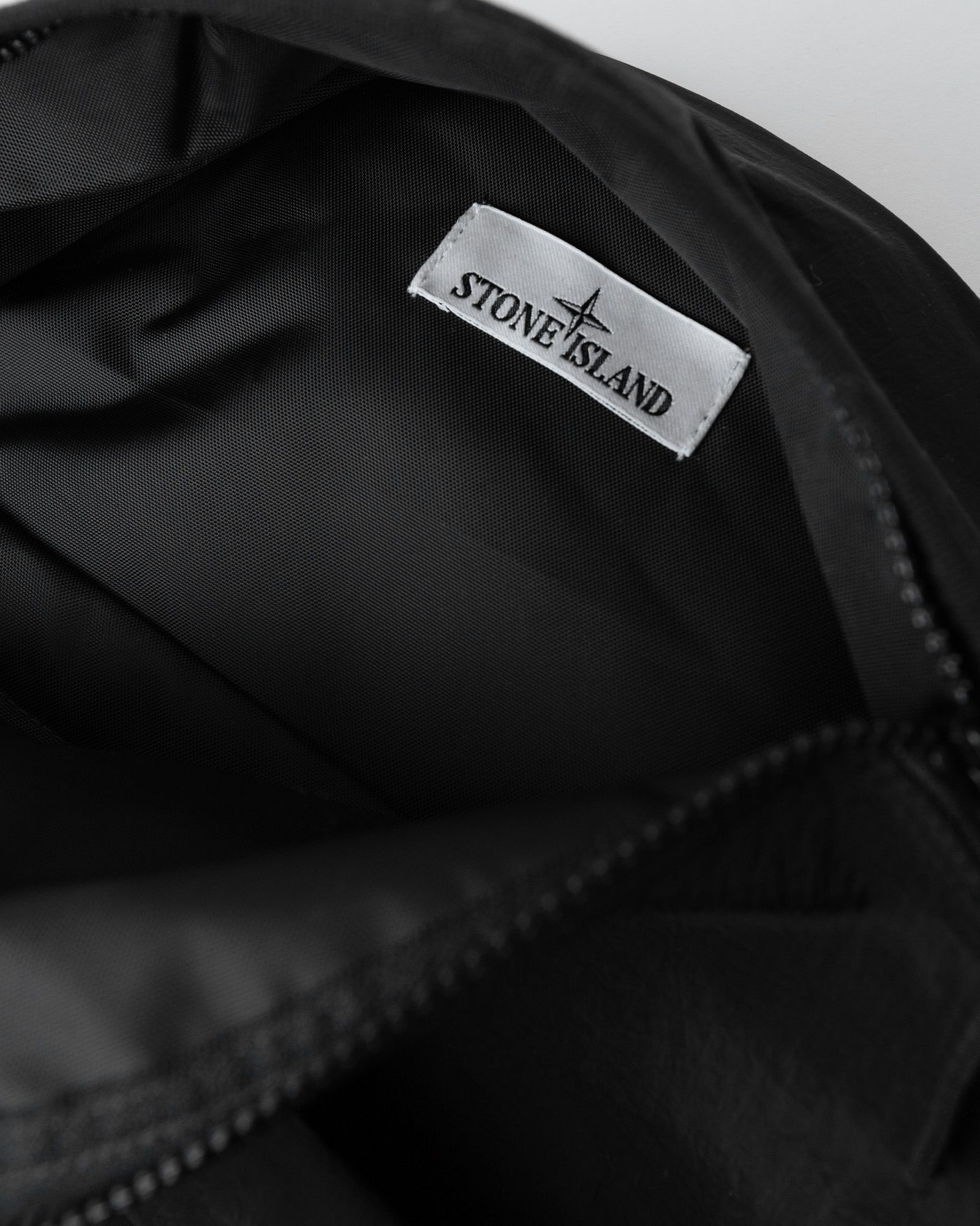 NYLON METAL IN ECONYL PADDED BACKPACK