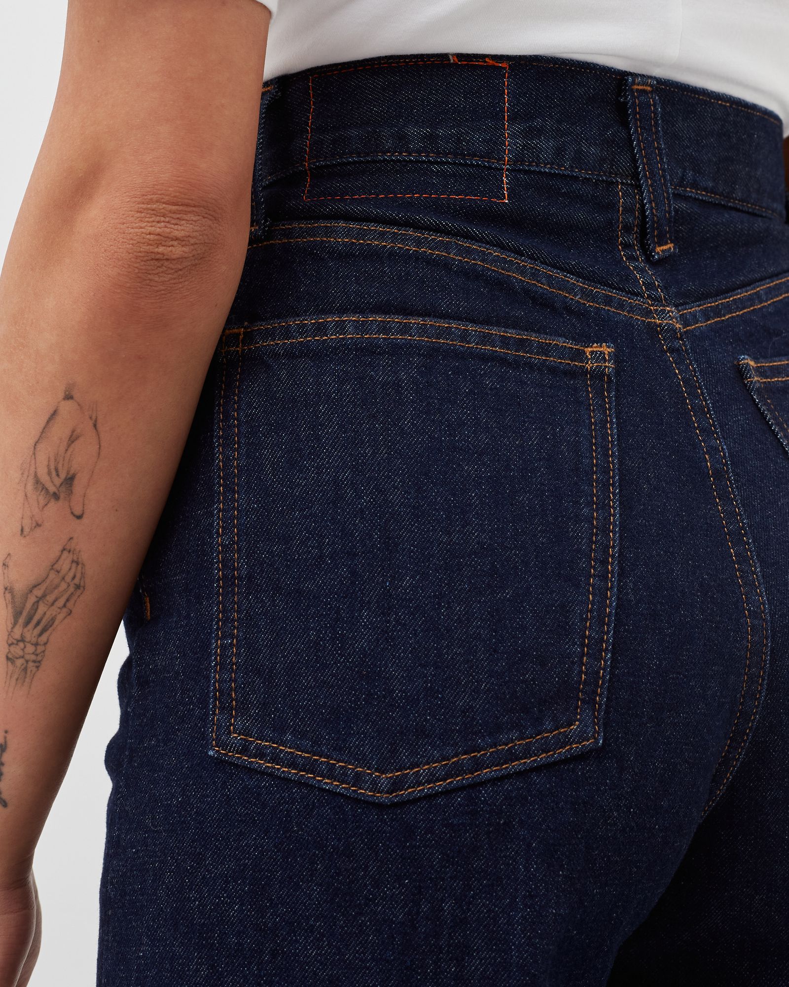 WMNS HIGH WAIST JEANS
