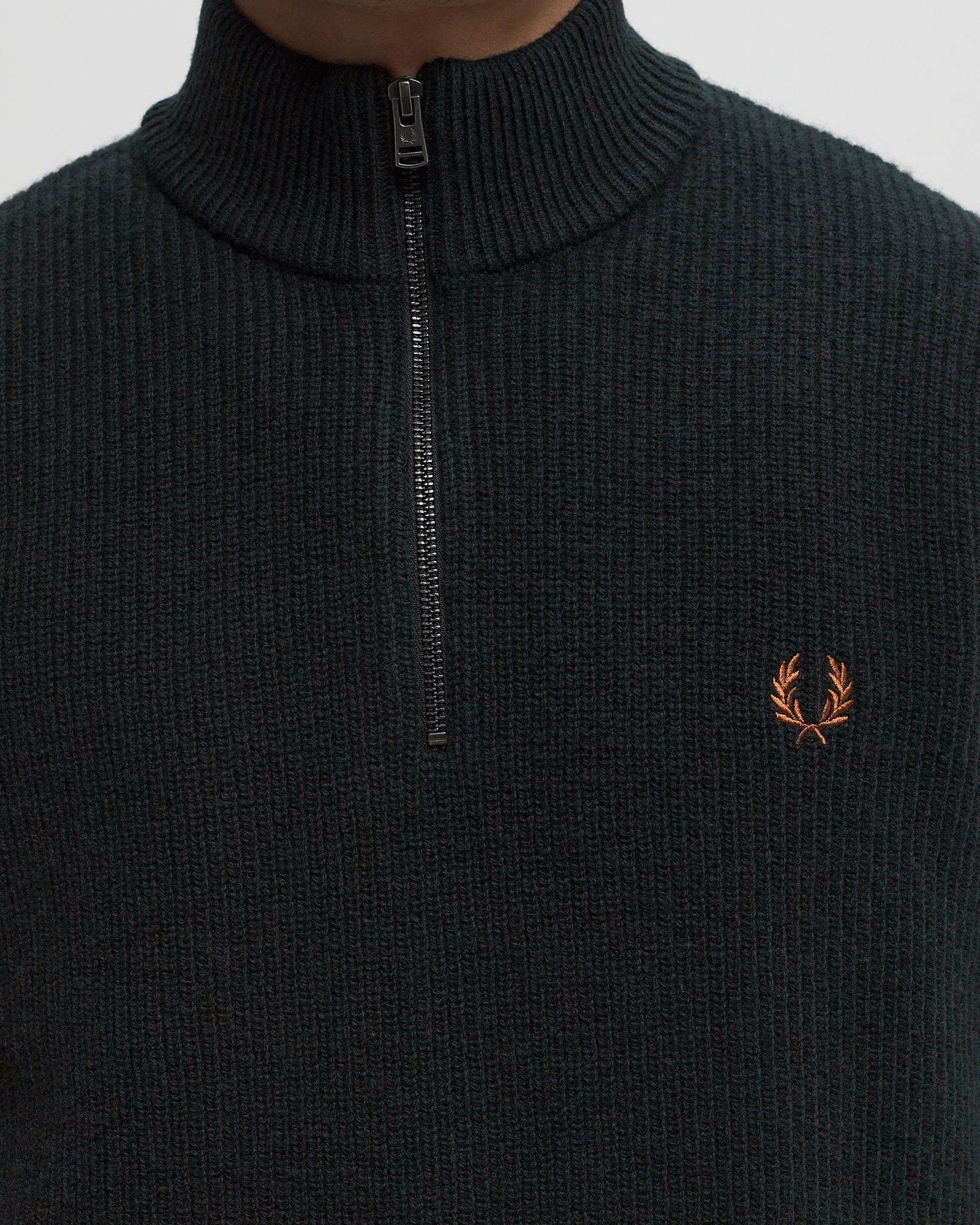TEXTURED HALF ZIP JUMPER