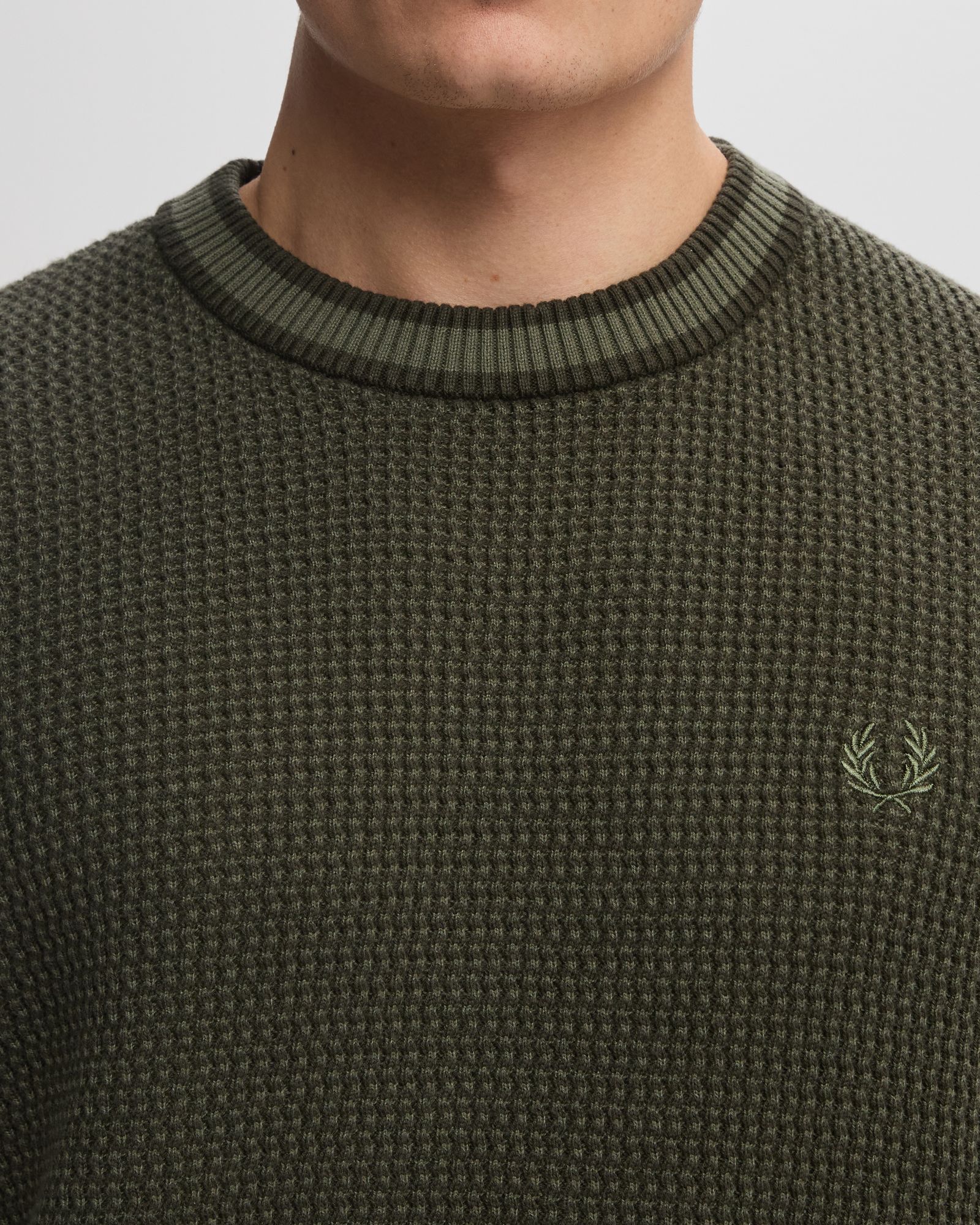 TEXTURED KNITTED T-SHIRT