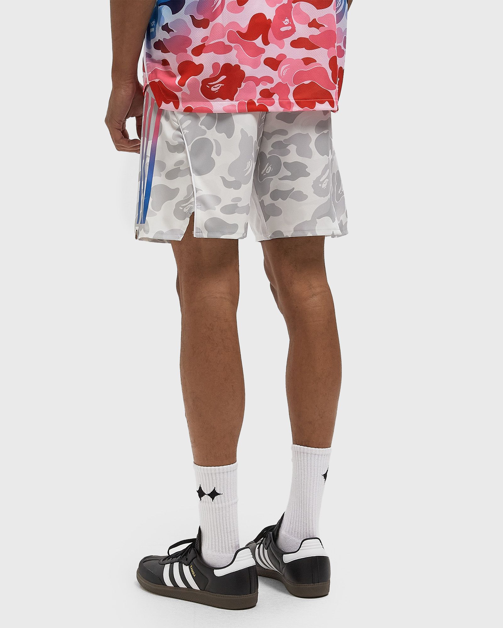 X BAPE FB SHORTS
