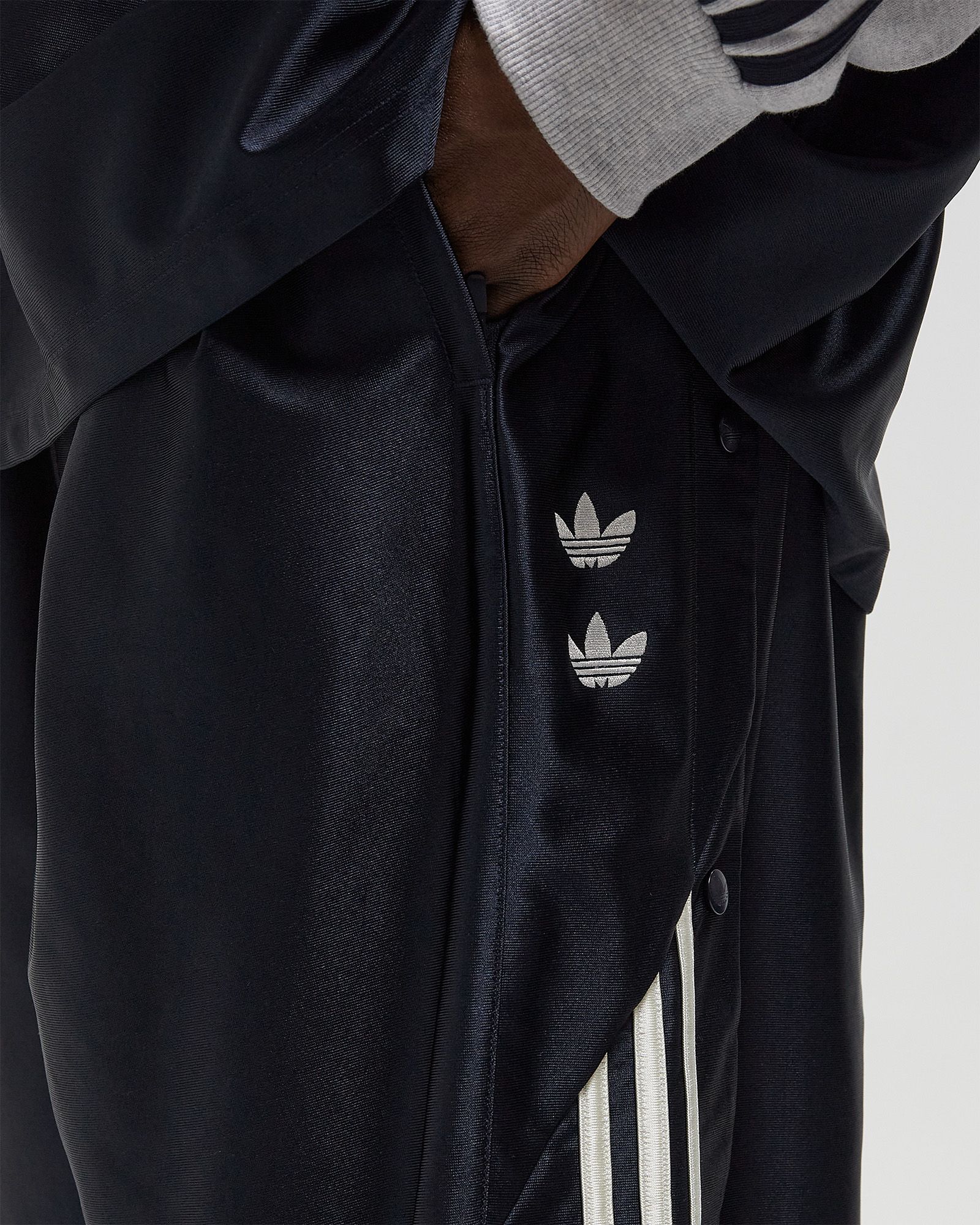 x WILLY CHAVARRIA DAZZLE SHORT