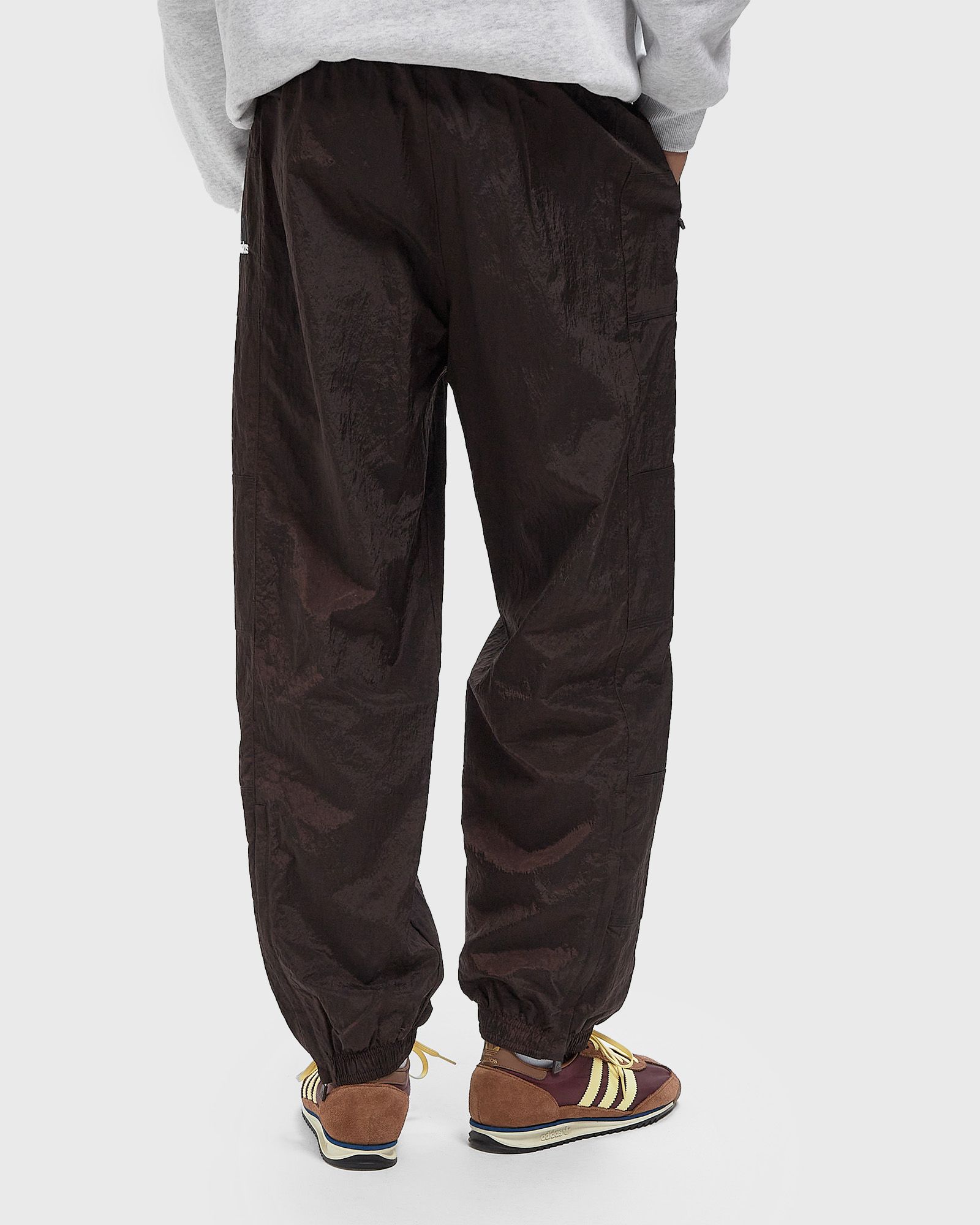 EQT TRACKPANTS IRDSCNT