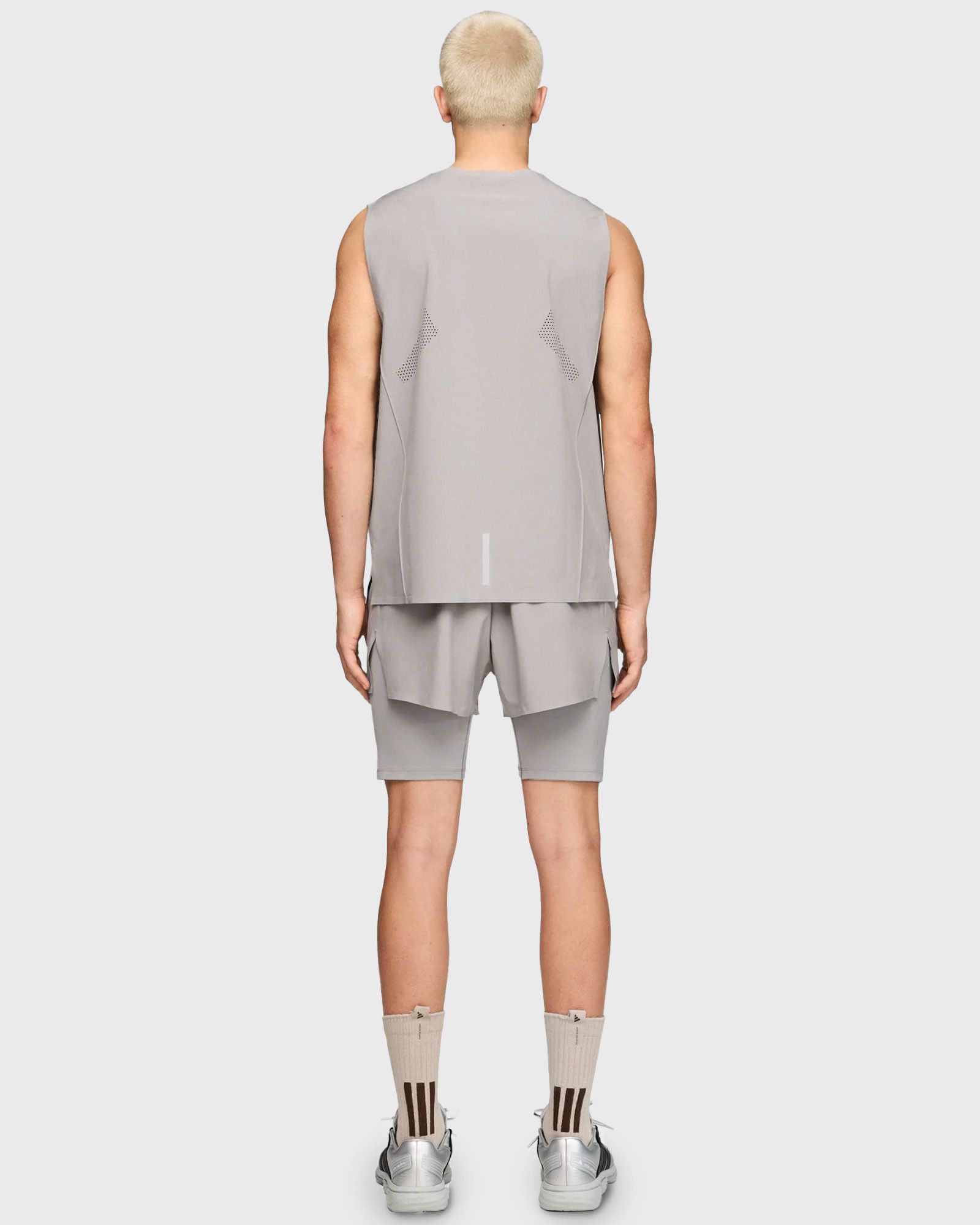 X ENTIRE STUDIOS D4T TANK TOP