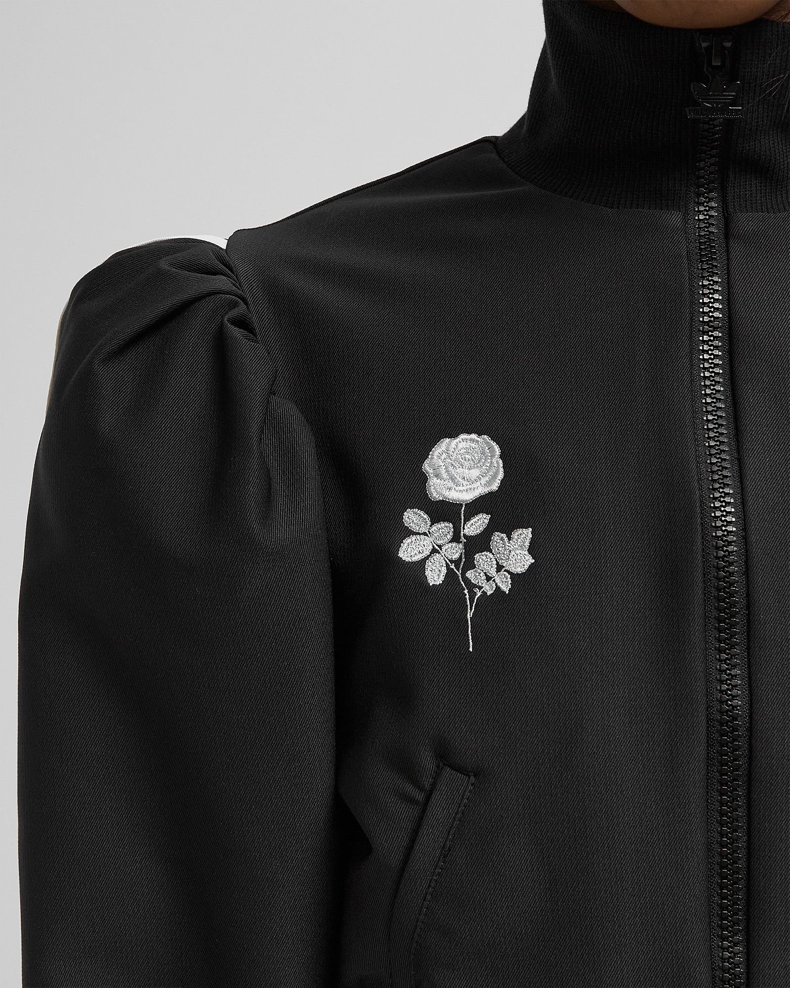 x WILLY CHAVARRIA BLOUSE TRACK JACKET