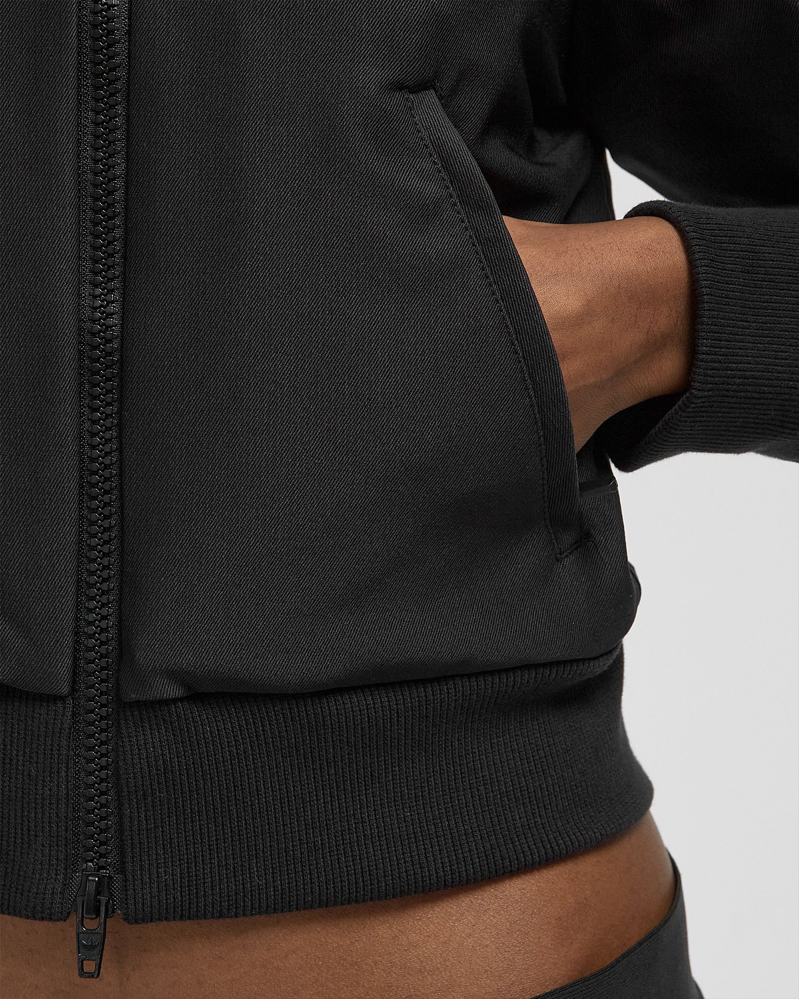 x WILLY CHAVARRIA BLOUSE TRACK JACKET