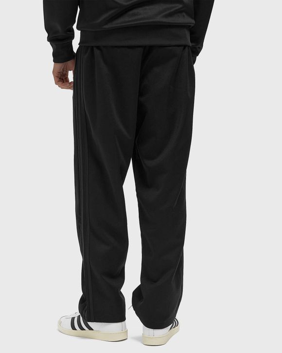BAGGY TRACK PANTS