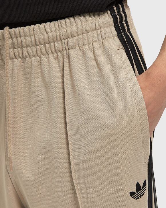 BAGGY TRACK PANTS