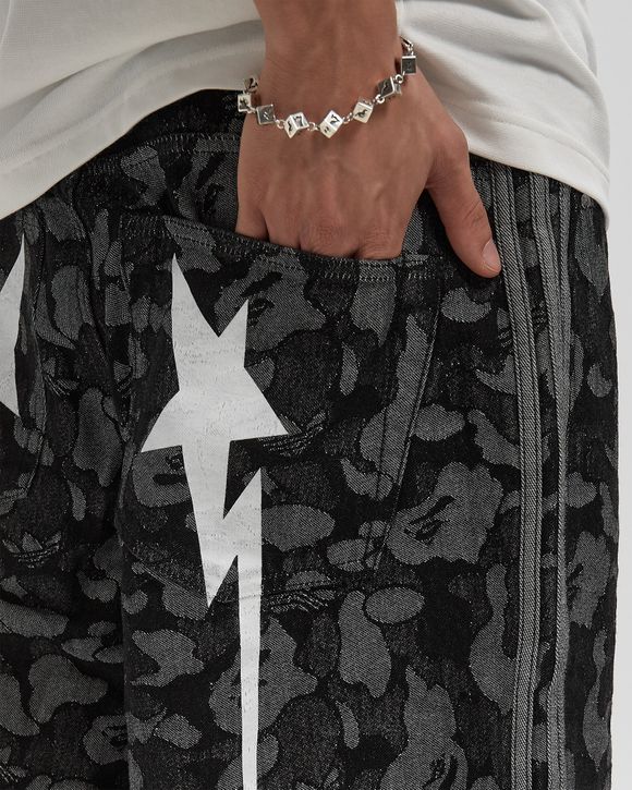 x BAPE SHARK DENIM JORTS