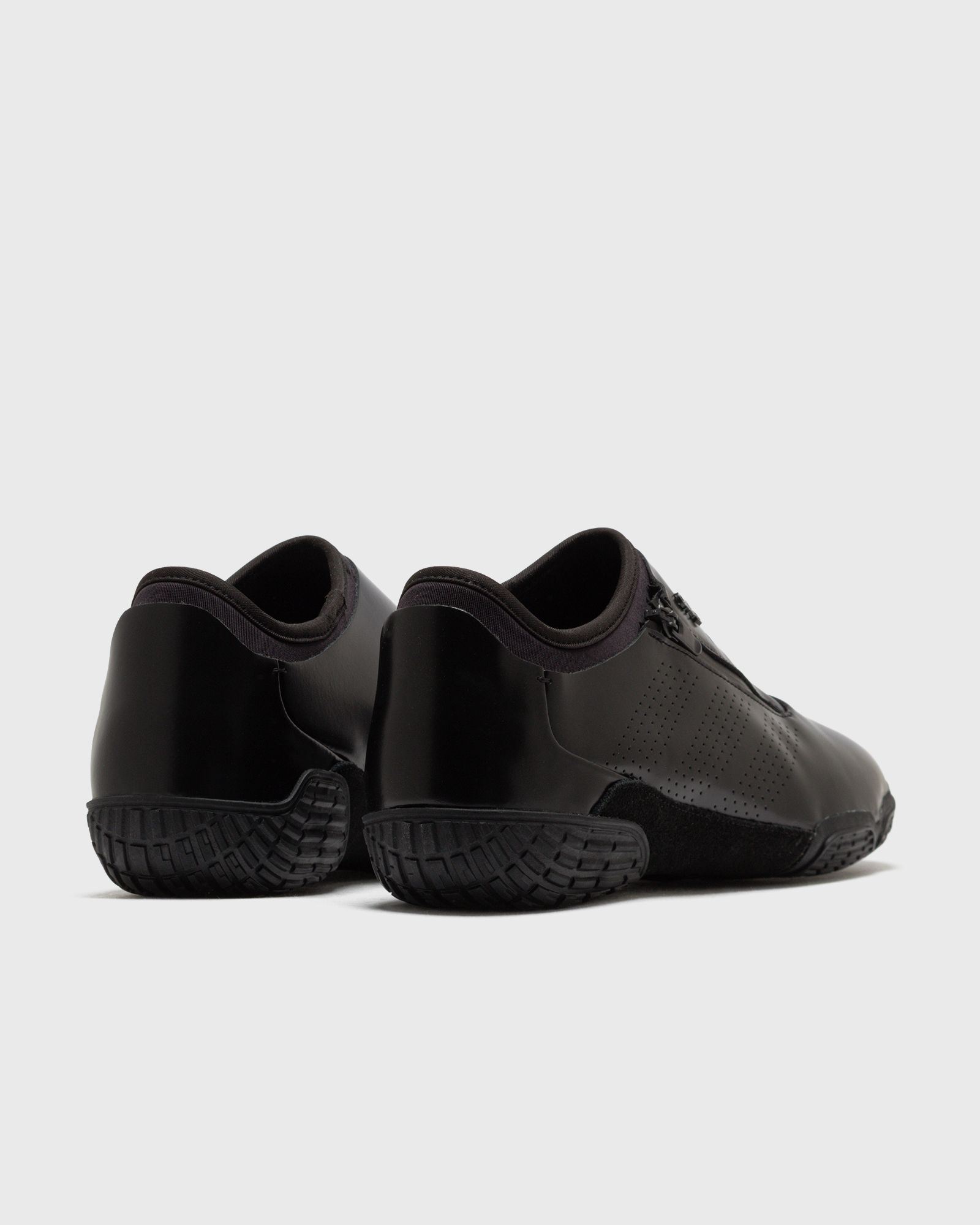 X ARTE ANTWERP TRIVEL