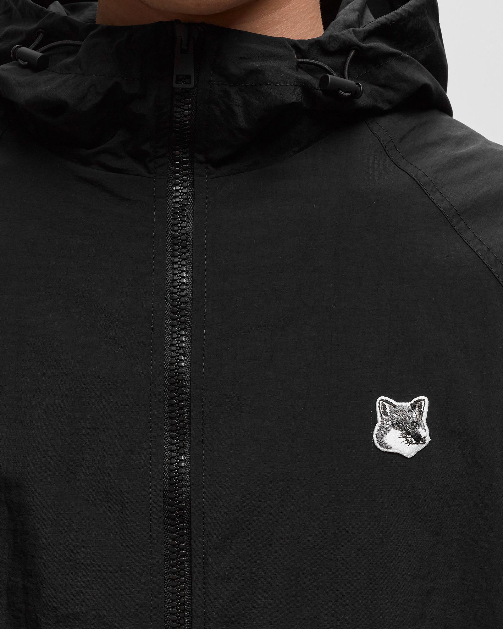 TECHNICAL WINDBREAKER