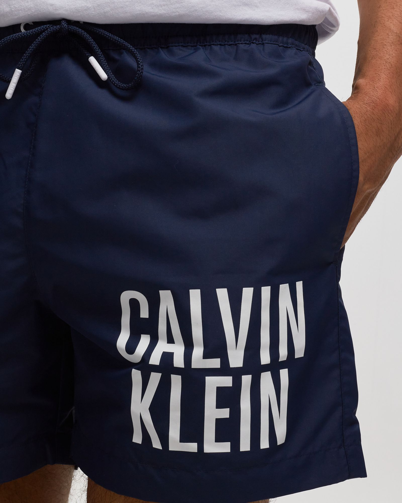 MEDIUM DRAWSTRING SWIMSHORTS 