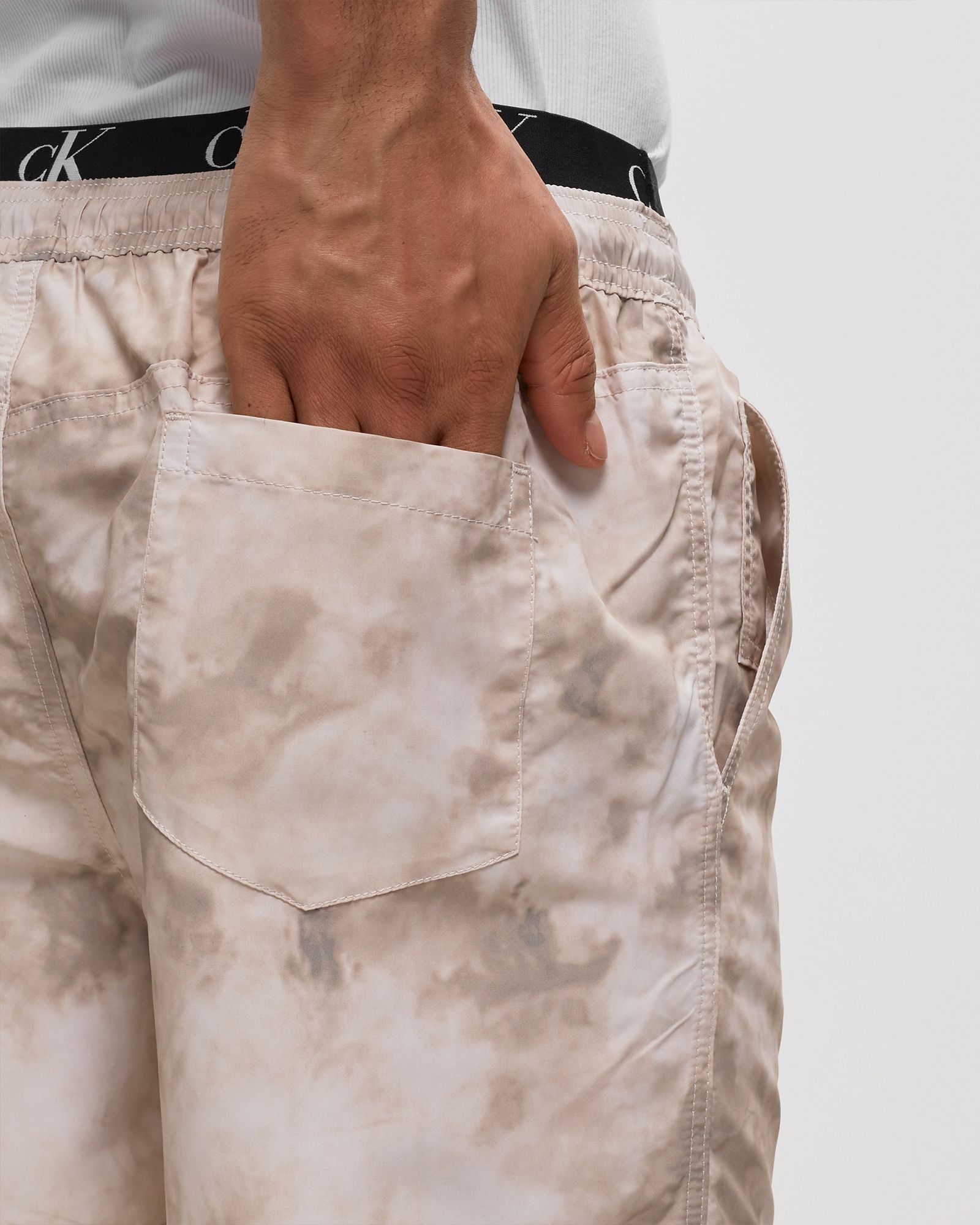 MEDIUM DOUBLE WAISTBAND SWIMSHORTS