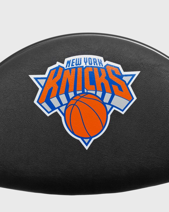NY KNICKS OFFICIAL NBA COURT SIDE FOLDING CHAIR