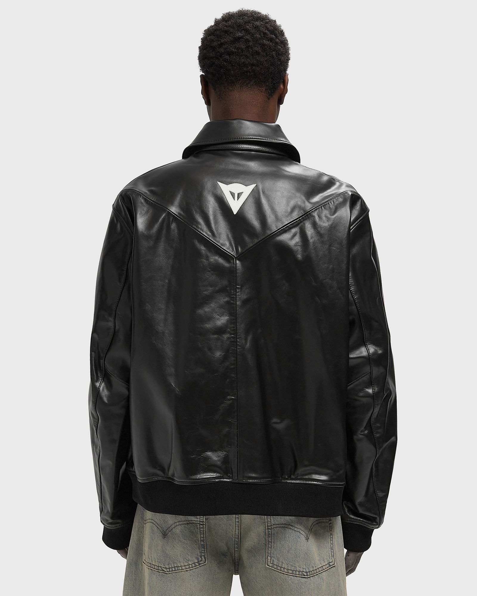 x NEIGHBORHOOD BOMBER