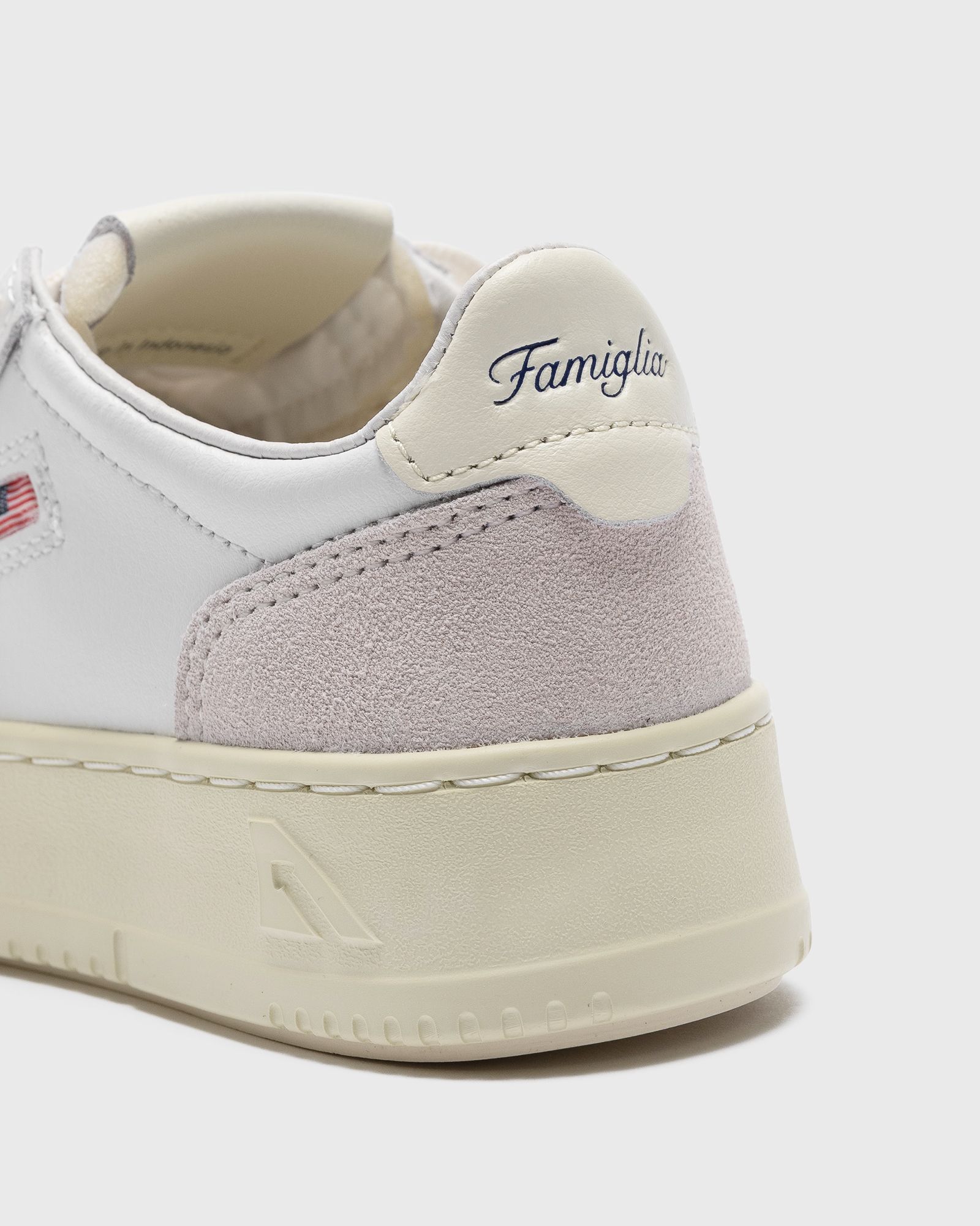 X BSTN MEDALIST LOW KIDS '10TH ANNIVERSARY'