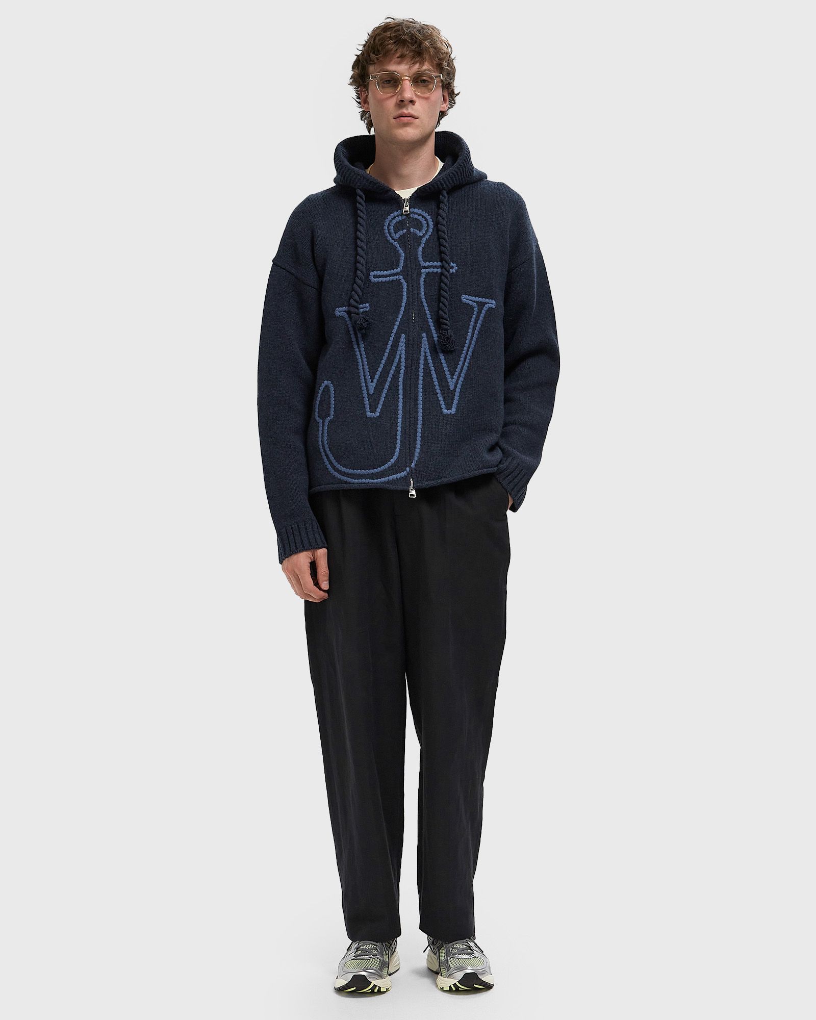 ANCHOR EMBROIDERY ZIPPED HOODIE