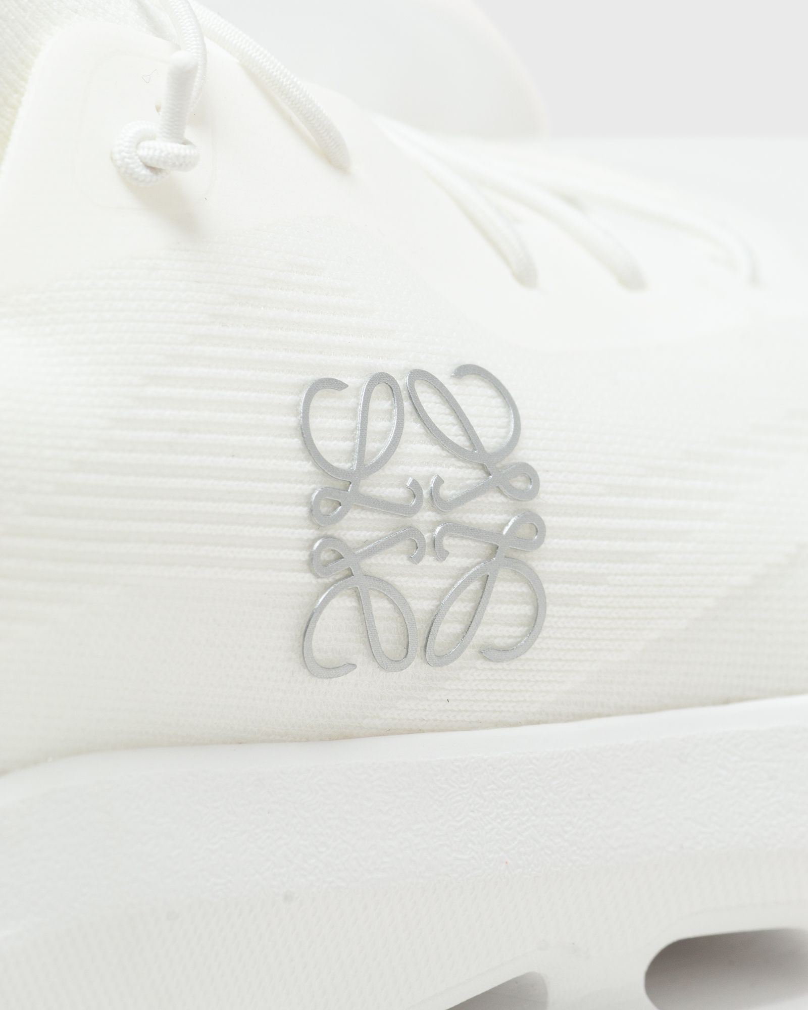 X LOEWE WMNS CLOUDTILT