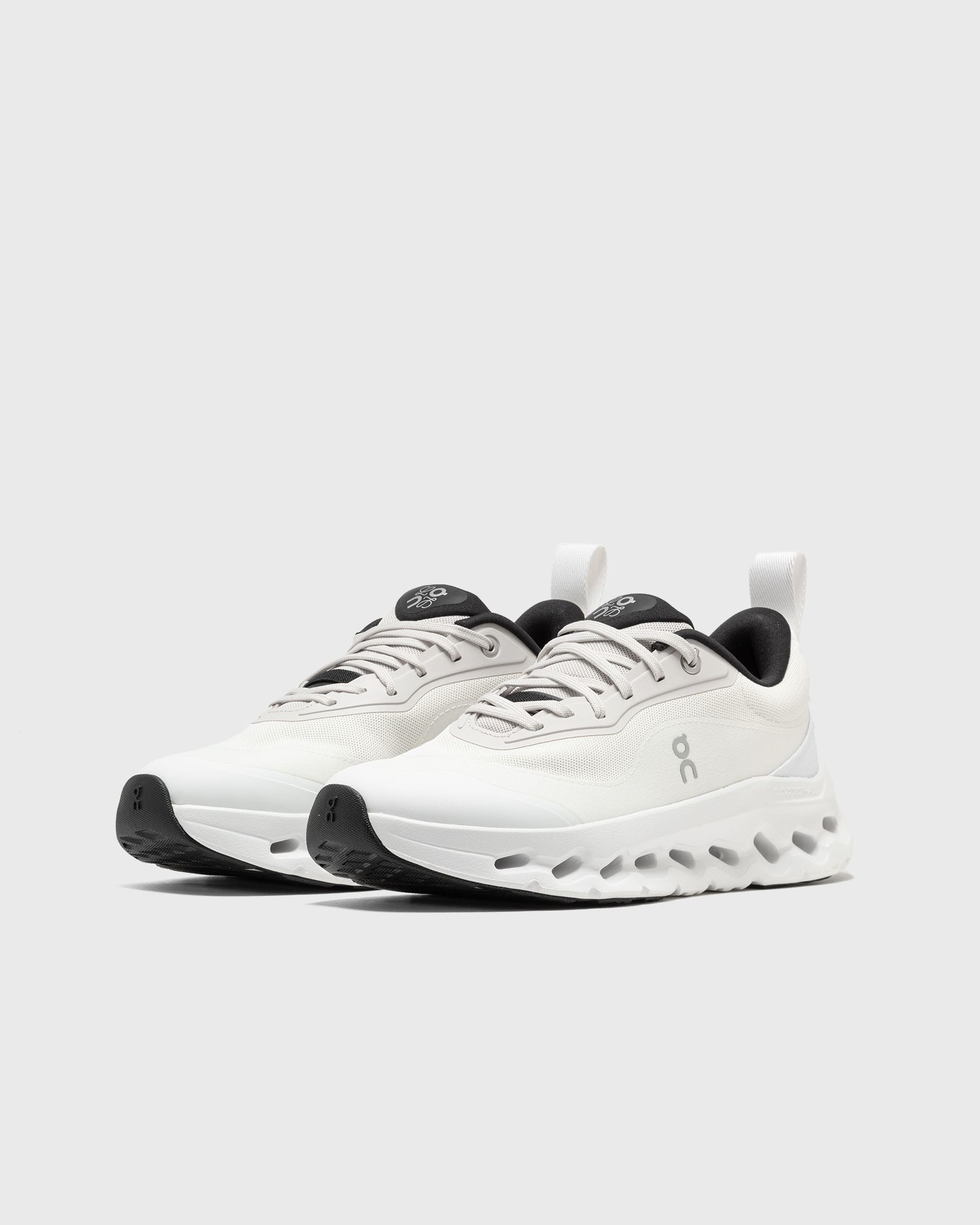 x LOEWE WMNS CLOUDTILT 2.0