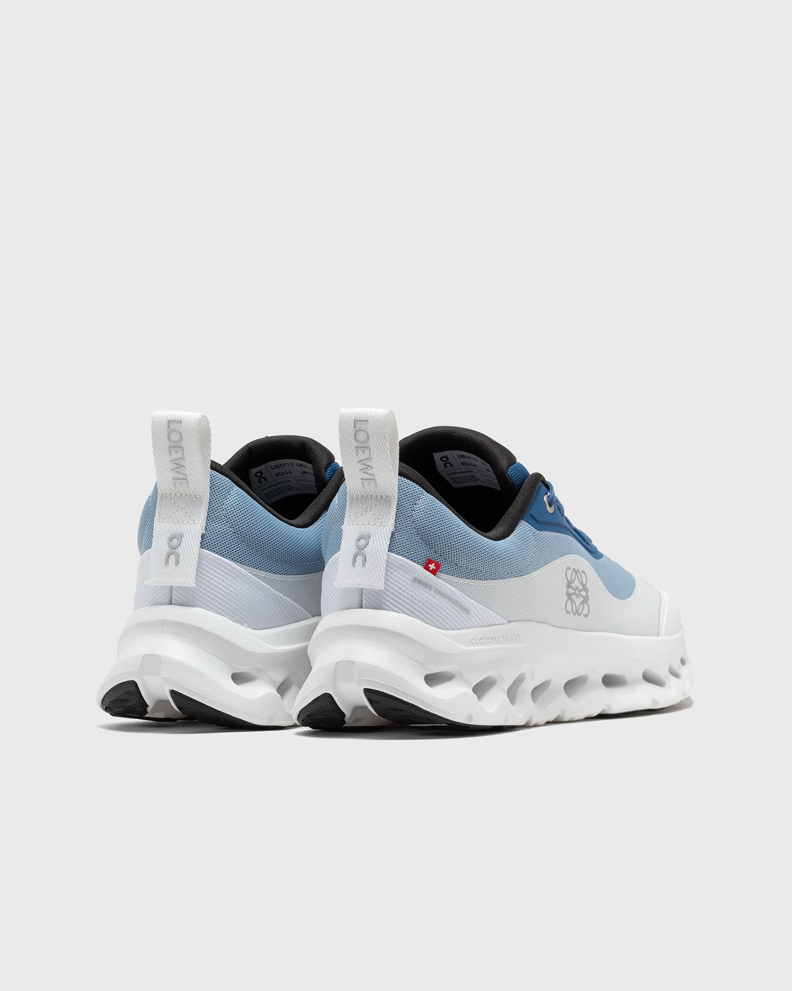 x LOEWE WMNS CLOUDTILT 2.0