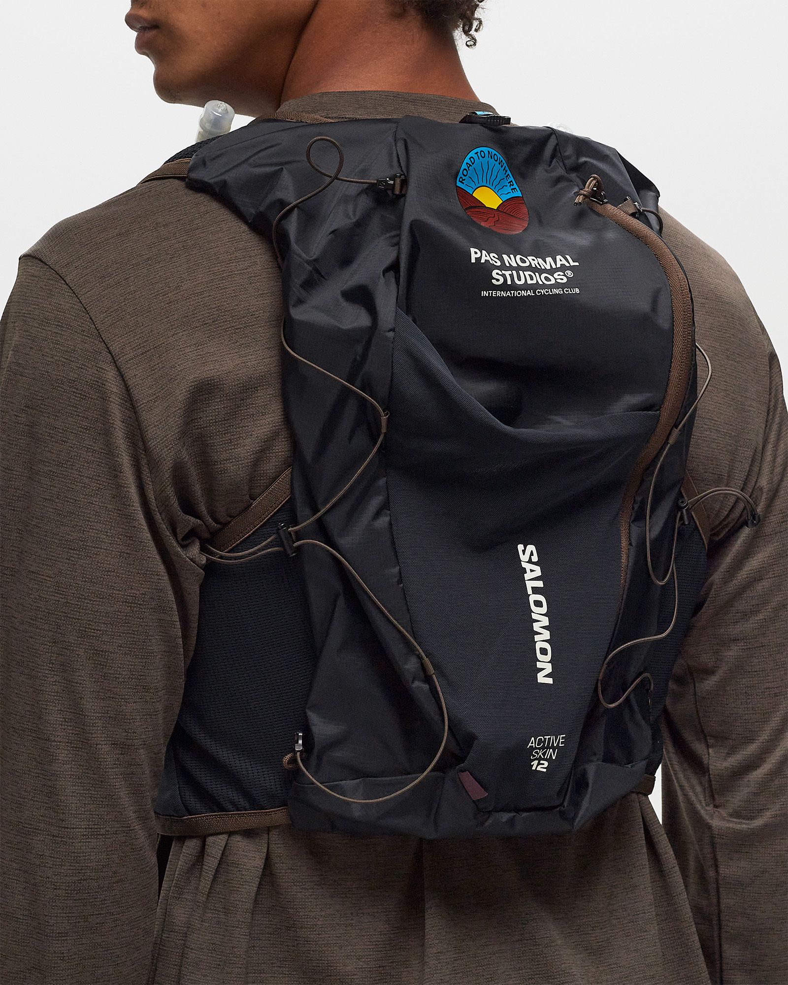 x Salomon Active Skin 12