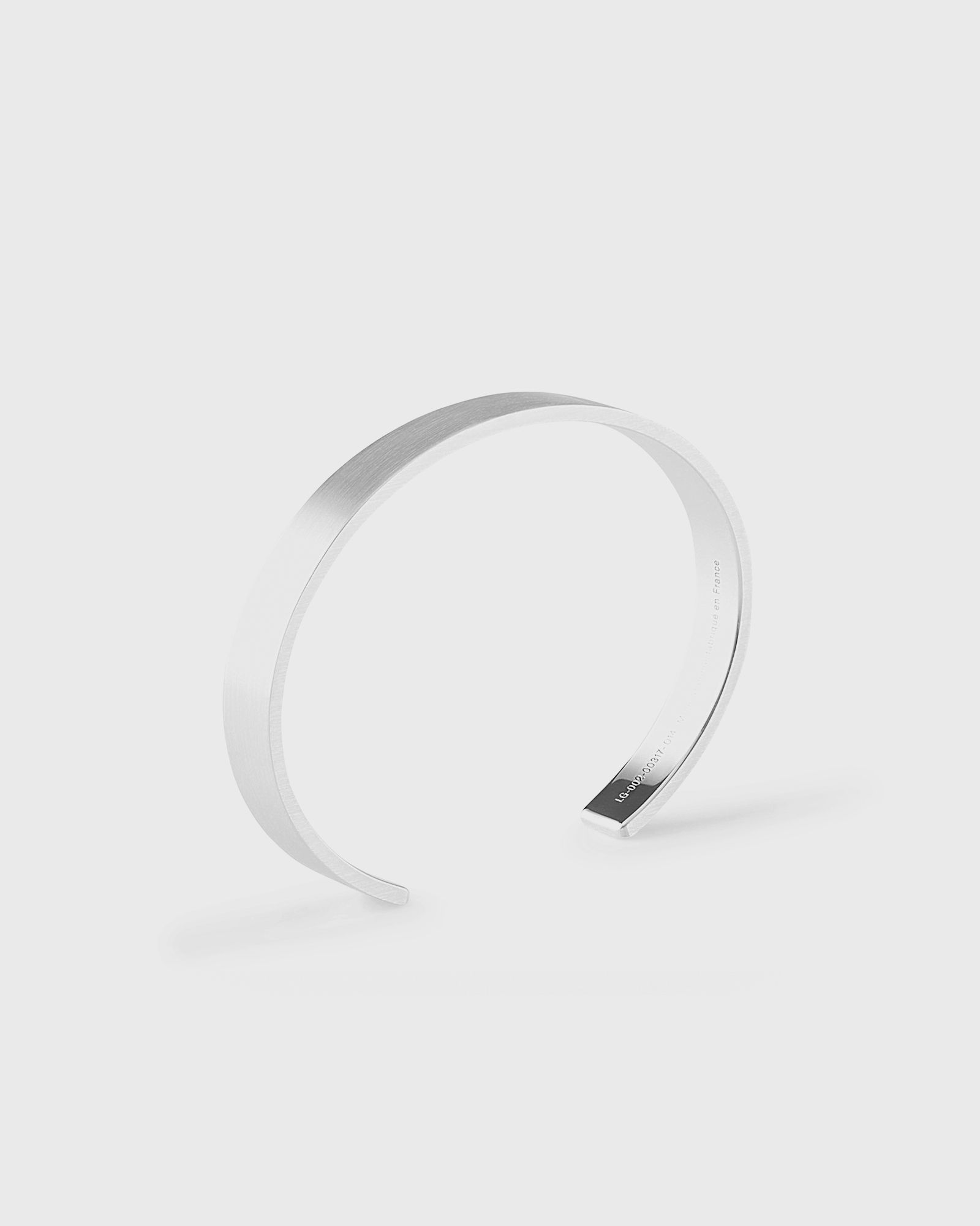 21g-brushed-sterling silver-ribbon-bracelet