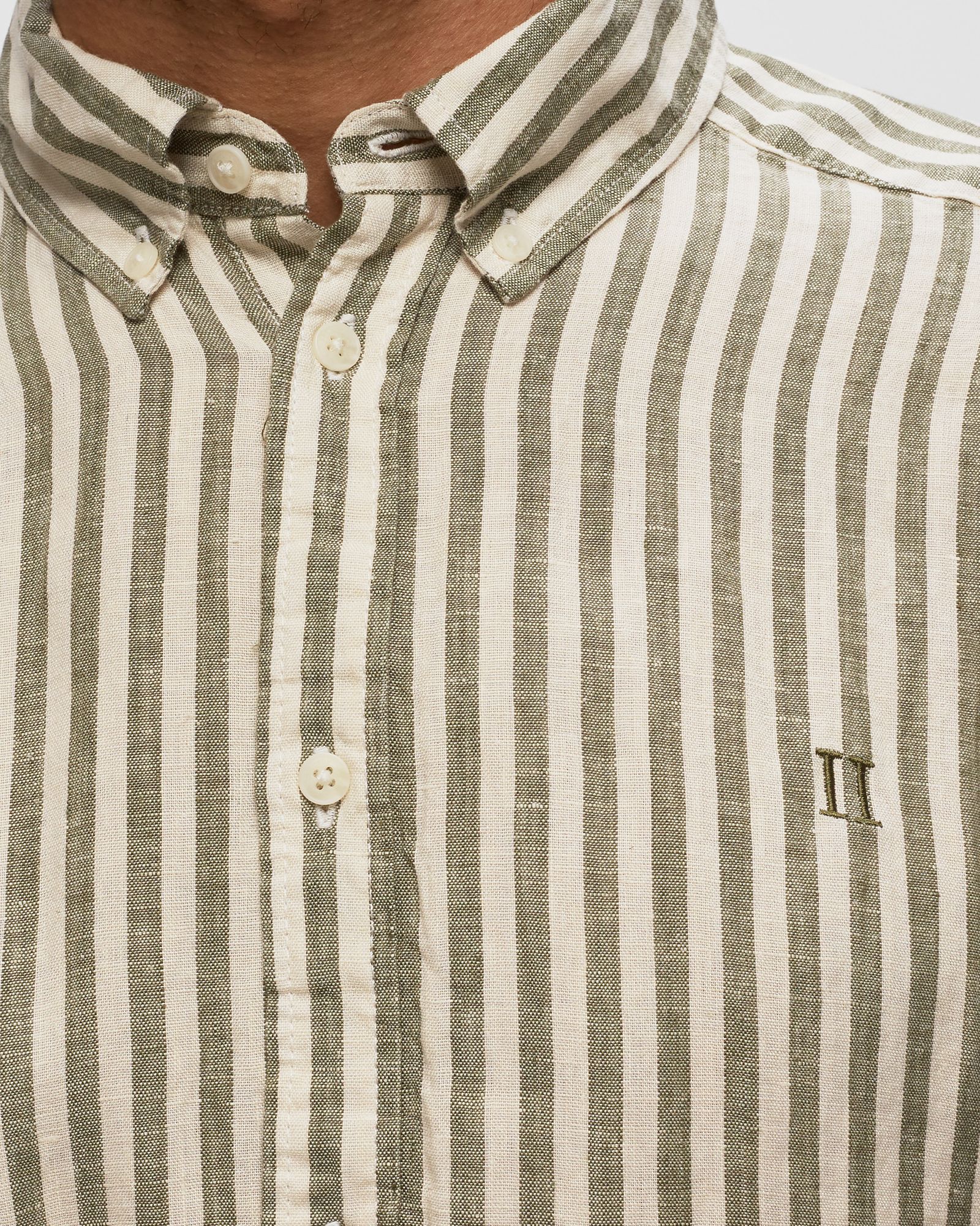 Kris Linen Shortsleeve Shirt