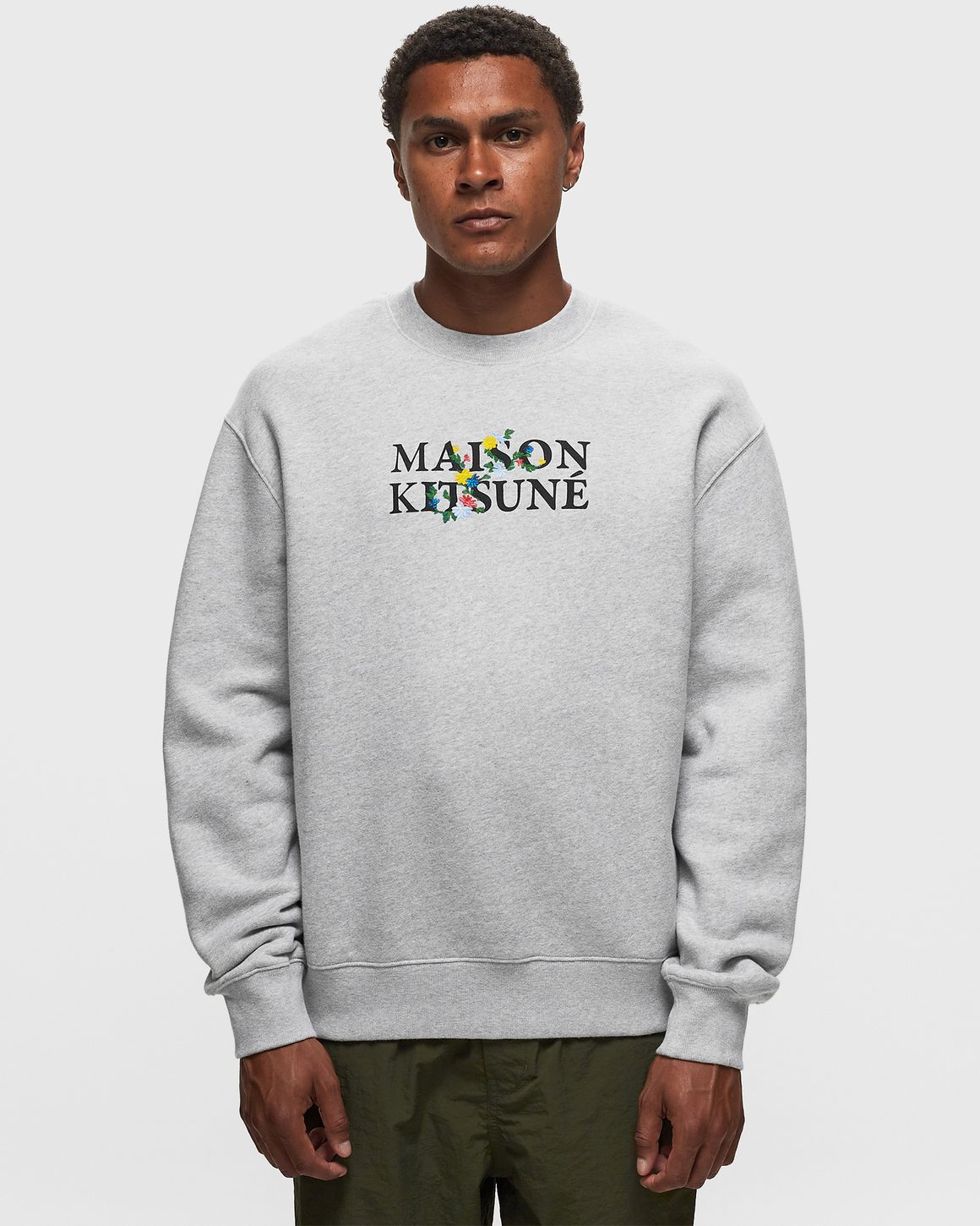 【Maison Kitsune】FLOWERS COMFORT SWEATSHIR◆LM00308KM0307 Maison Kitsune MAISON KITSUNE FLOWERS COMFORT SWEATSHIRT