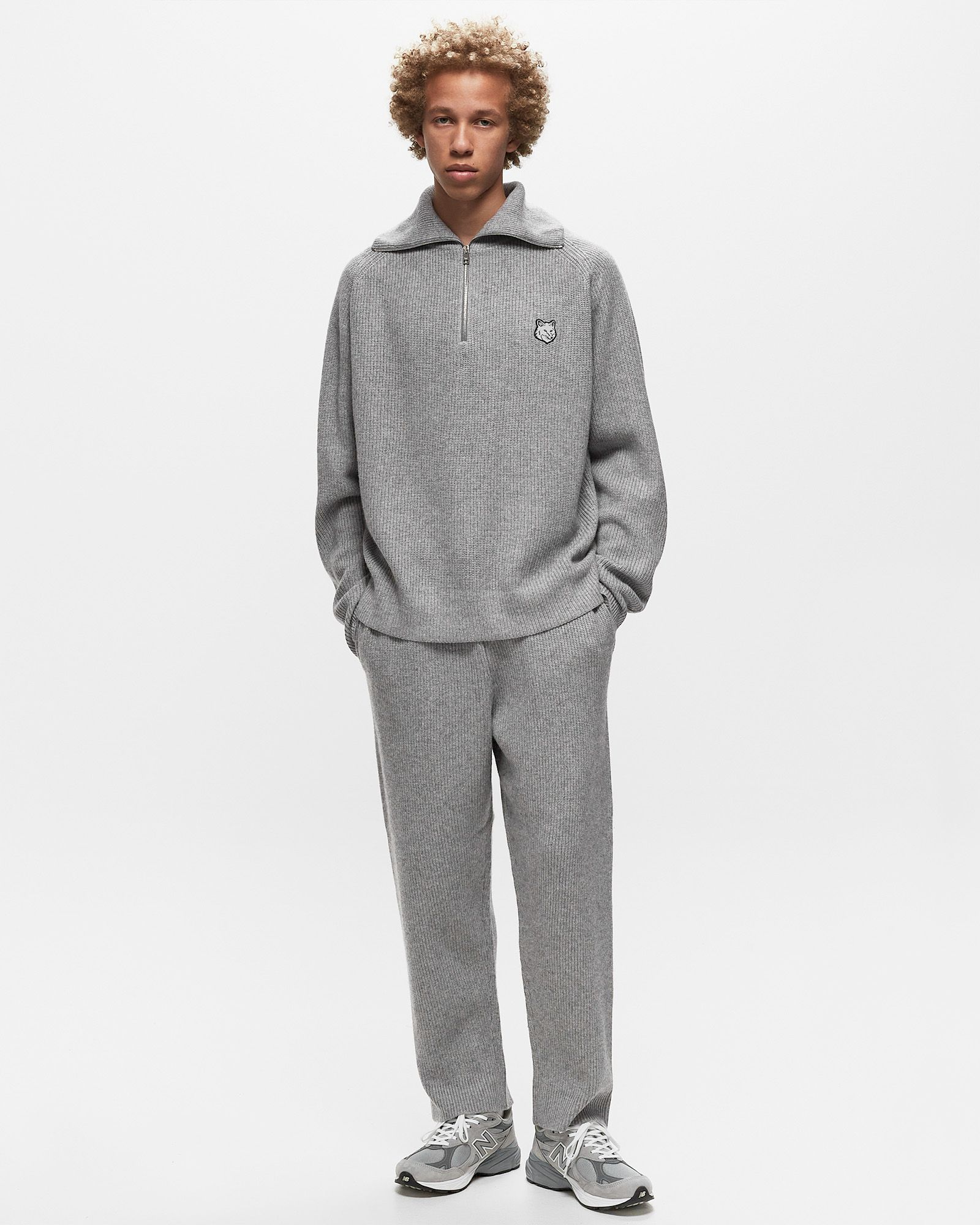 TONAL FOX HEAD PATCH RIBBED JOG PANTS